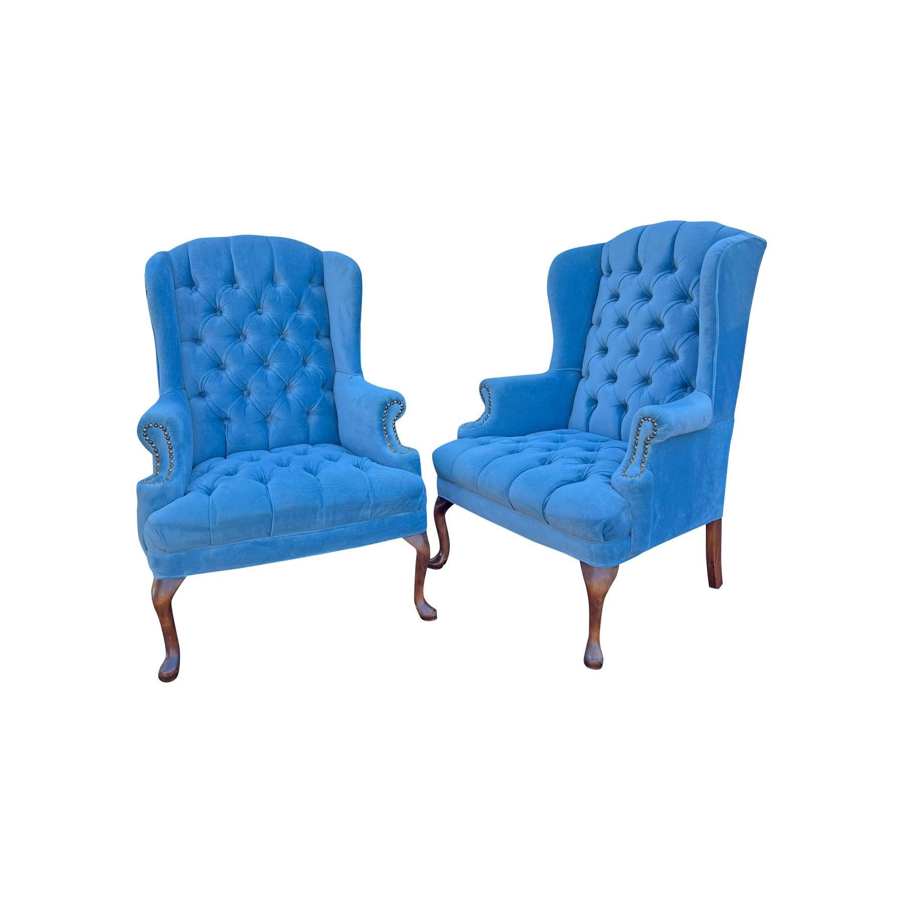 Vintage getuftete Queen Anne-Stühle in pulverblauem Vintage-Beistell- oder Akzentstühle- ein Paar (amerikanisch) im Angebot