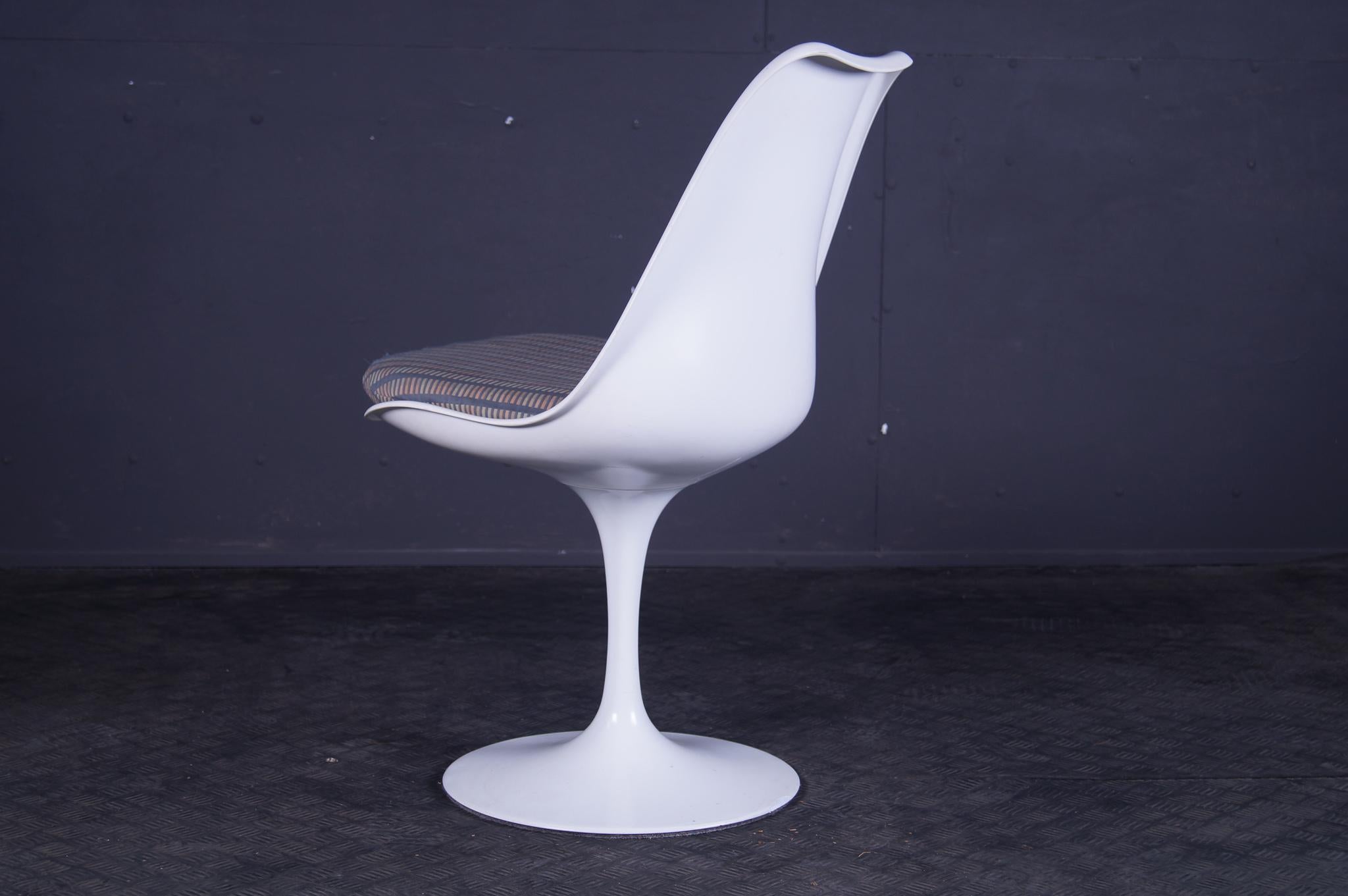 Stainless Steel Vintage Tulip Chair by Eero Saarinen