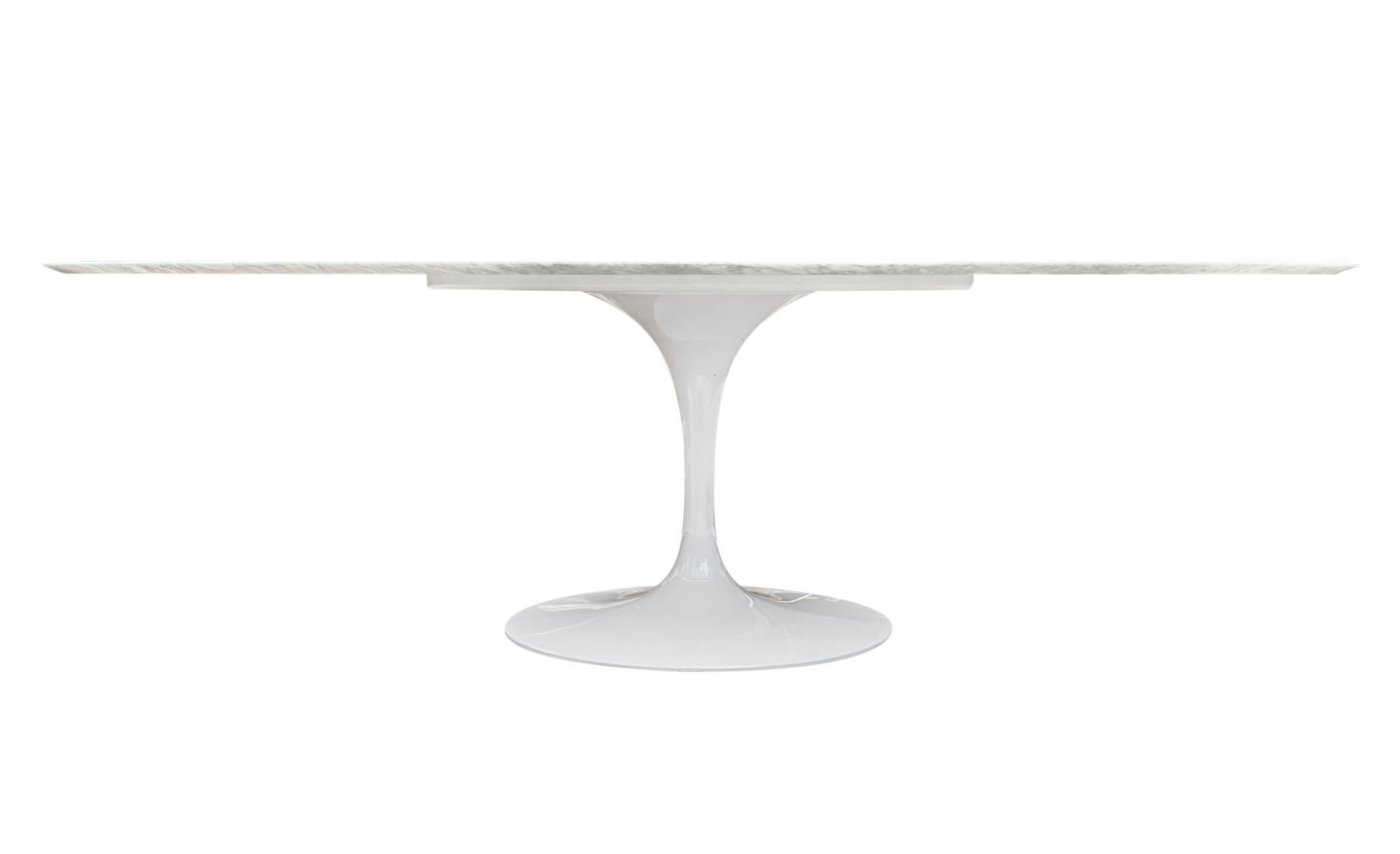 Vintage Tulip Eero Saarinen Table In Good Condition In Austin, TX