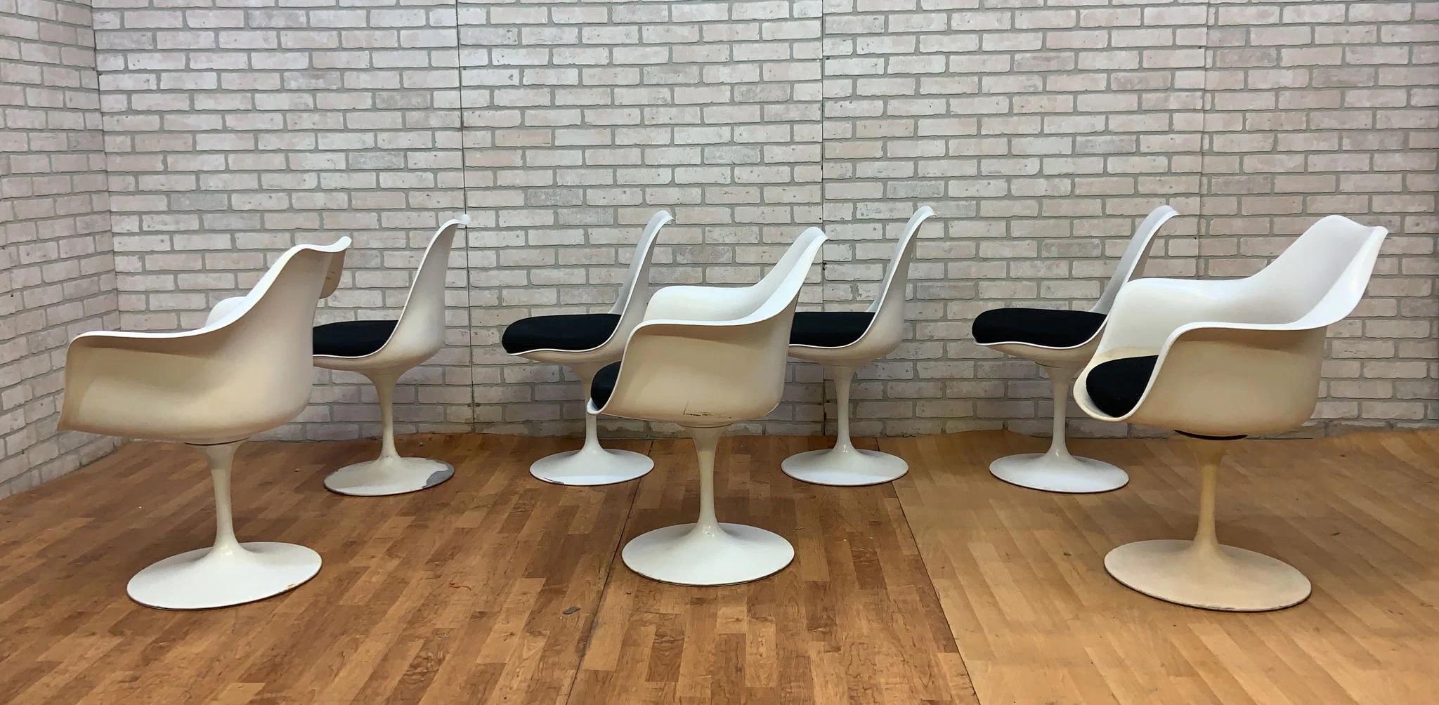 Vintage Tulip Swivel Chairs Styled After Eero Saarinen for Knoll International - 3 Armchairs and 3 Slipper Chairs - Set of 6

This collection of swivel tulip and slipper chairs would give your space a cohesive retro aesthetic. The chairs' simplistic