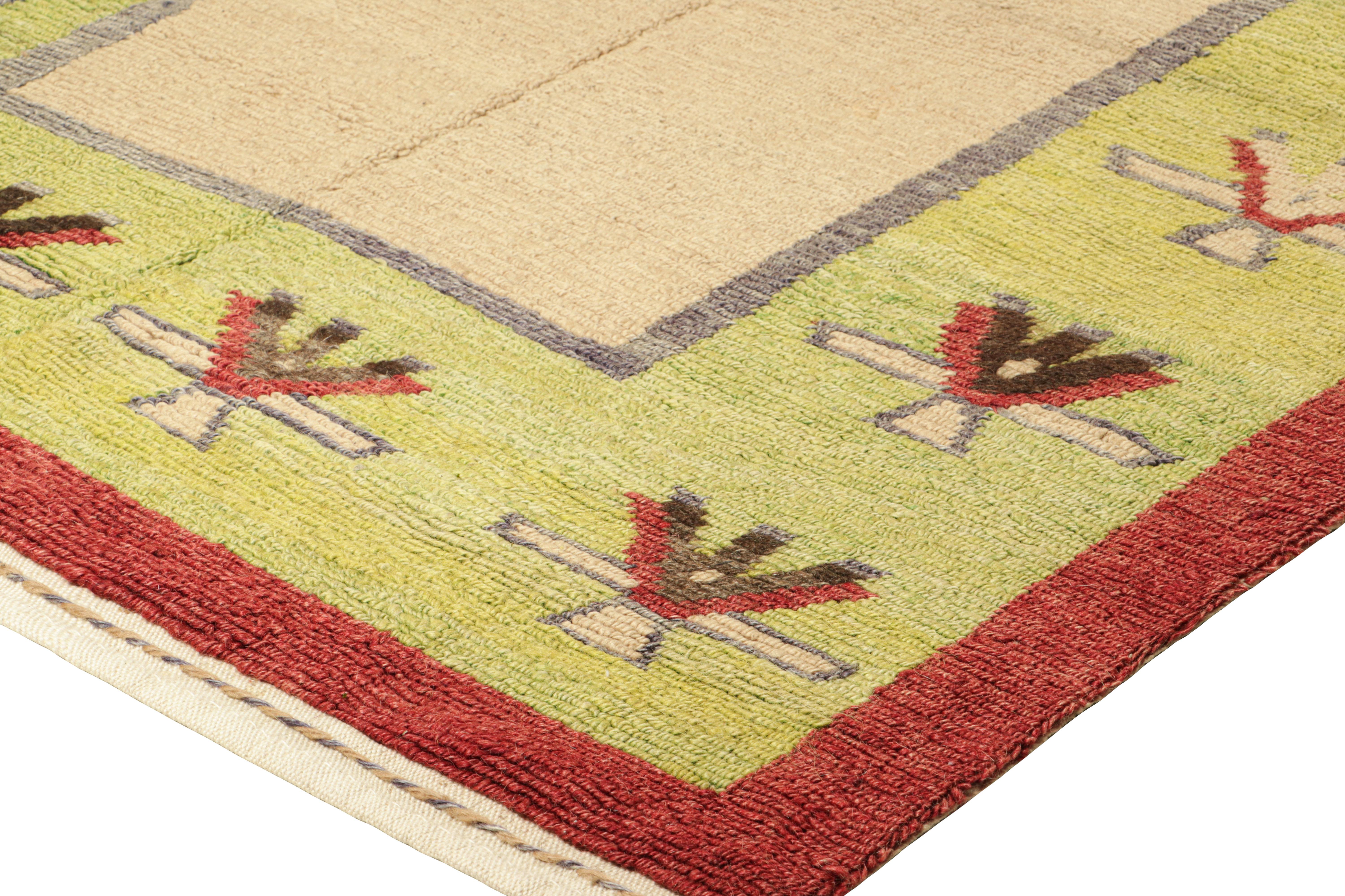 Vintage-Tulu-Teppich in Chartreuse mit geometrischen Mustern, von Rug & Kilim (Mitte des 20. Jahrhunderts) im Angebot