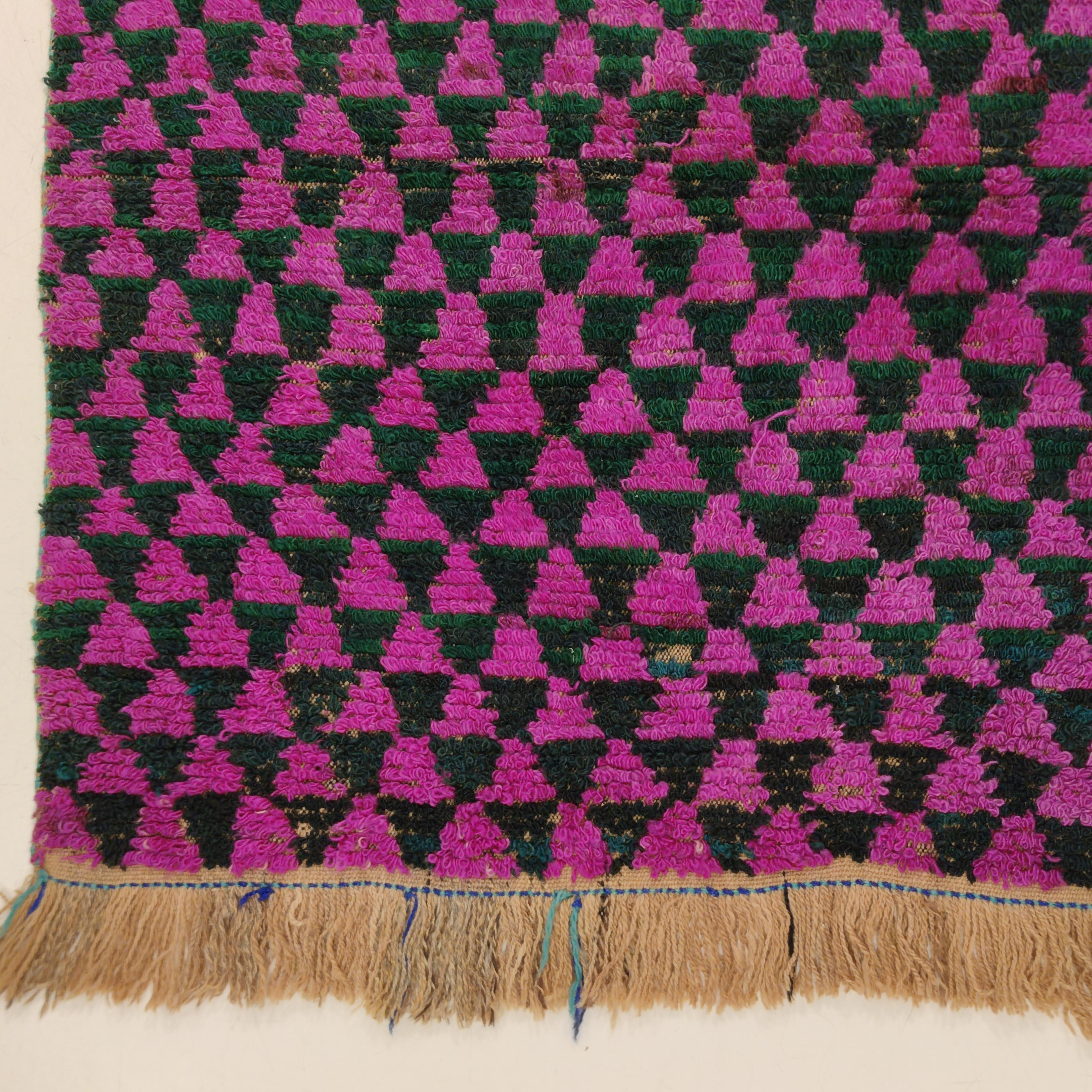 Turkish Vintage Tulu Rug in Fuchsia Pink and Emerald Green For Sale