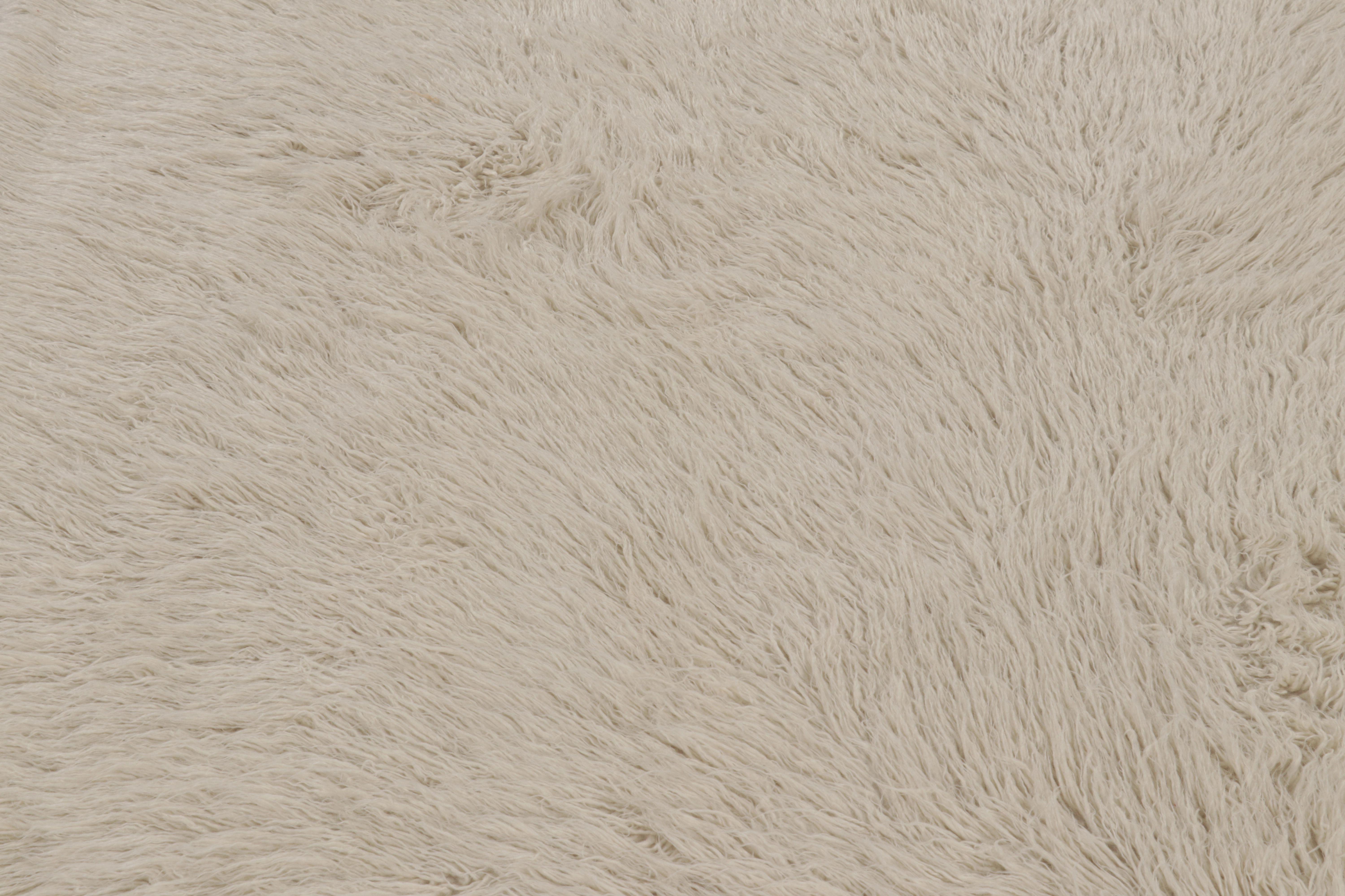 Turc Tapis Vintage Tulu Shag, tons beige, ivoire et crème - Rug & Kilim en vente