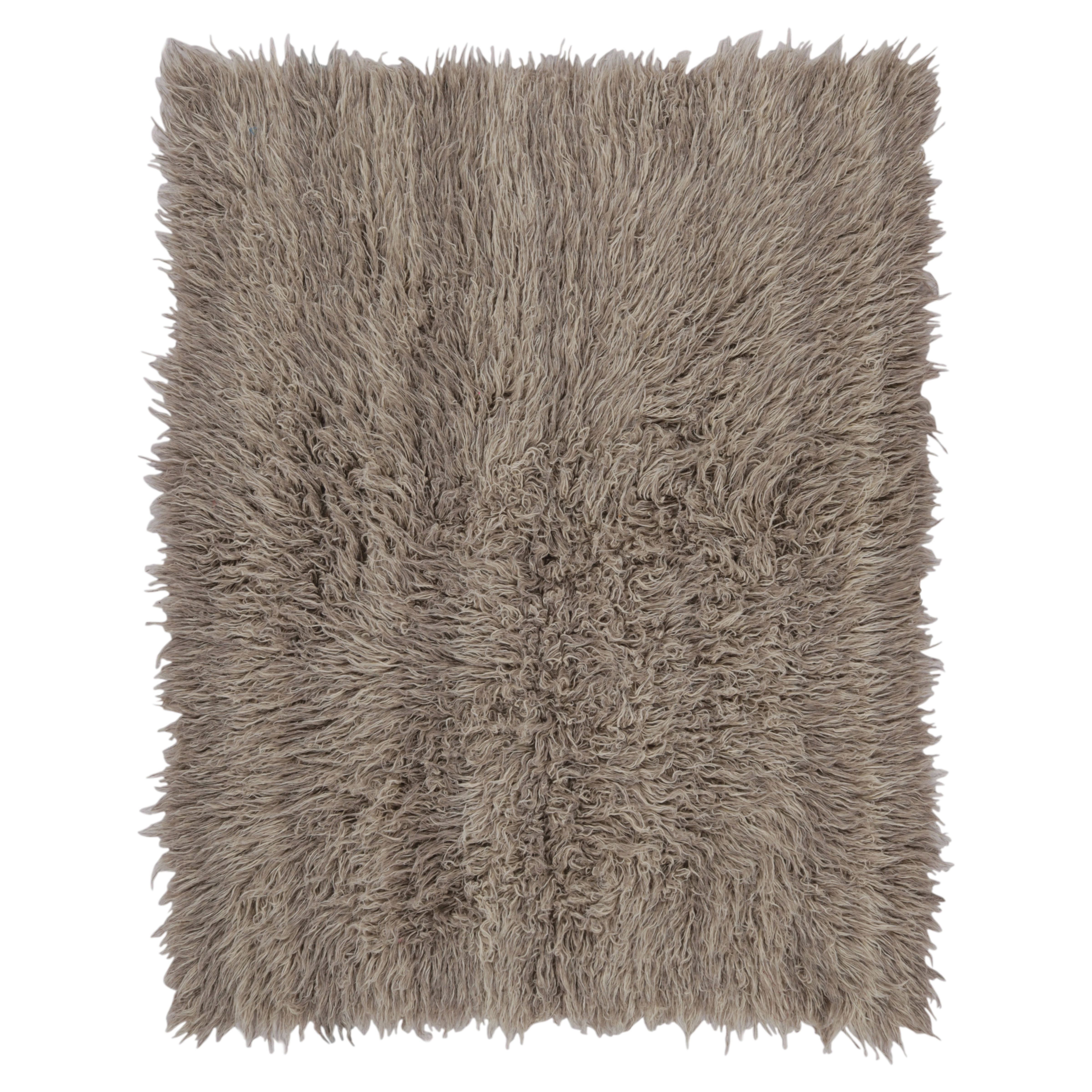 Vintage Tulu Shag Rug in Gray with Subtle Stripes - Rug 
Kilim For Sale