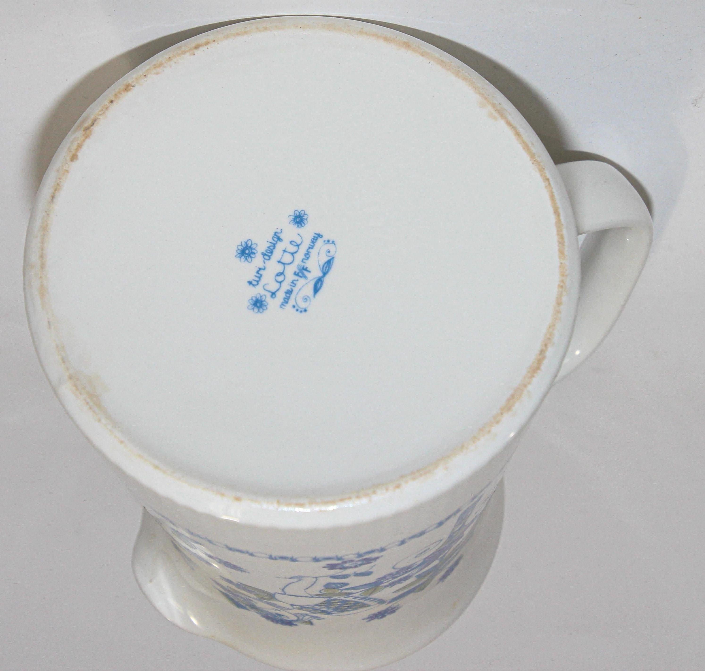 Porcelain Vintage Turi-Design Lotte Pitcher, Made in Norway