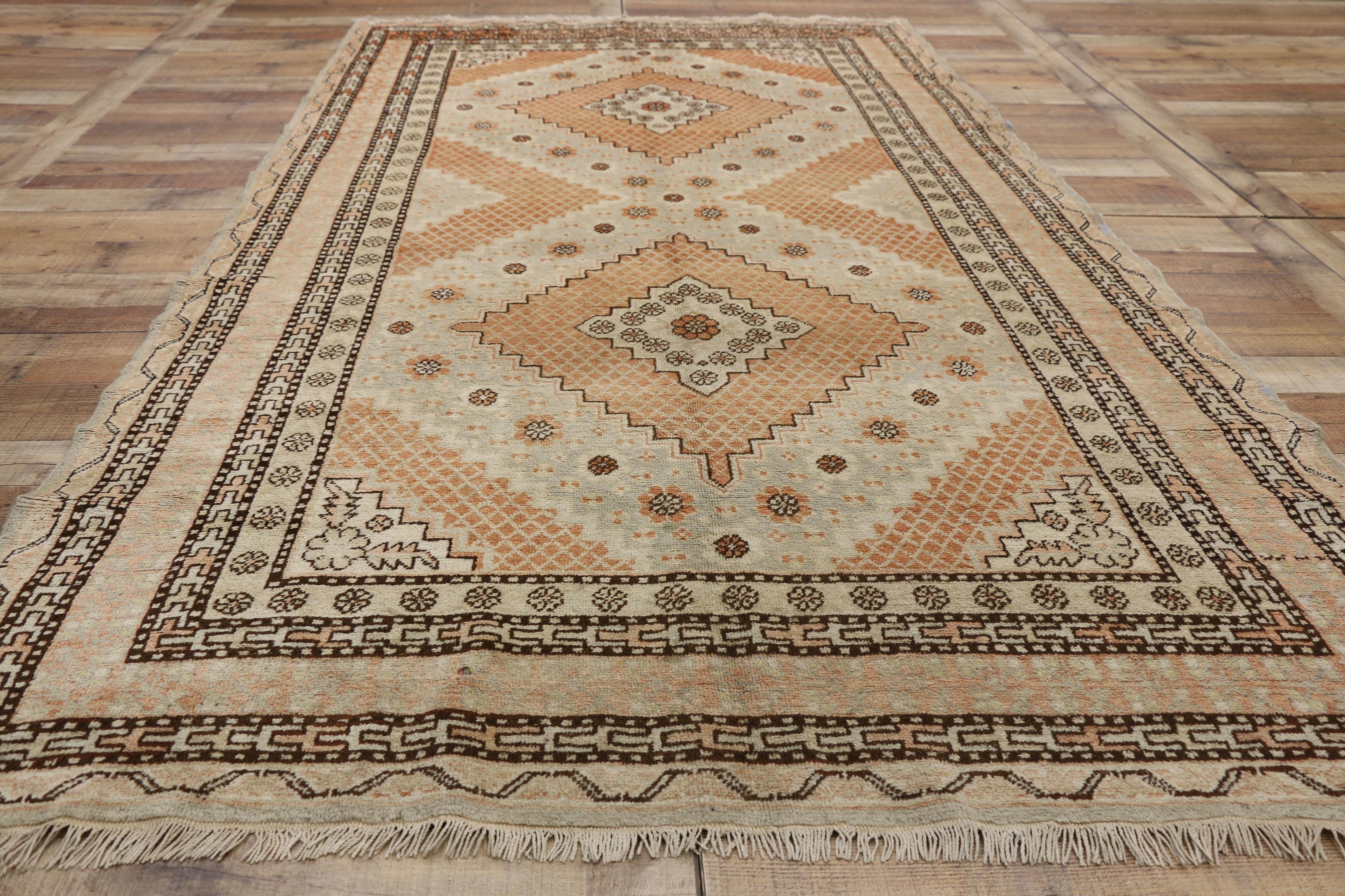 Turkestanischer Khotan-Teppich im mediterranen Arts & Crafts-Stil (Wolle) im Angebot