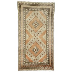 Turkestanischer Khotan-Teppich im mediterranen Arts & Crafts-Stil