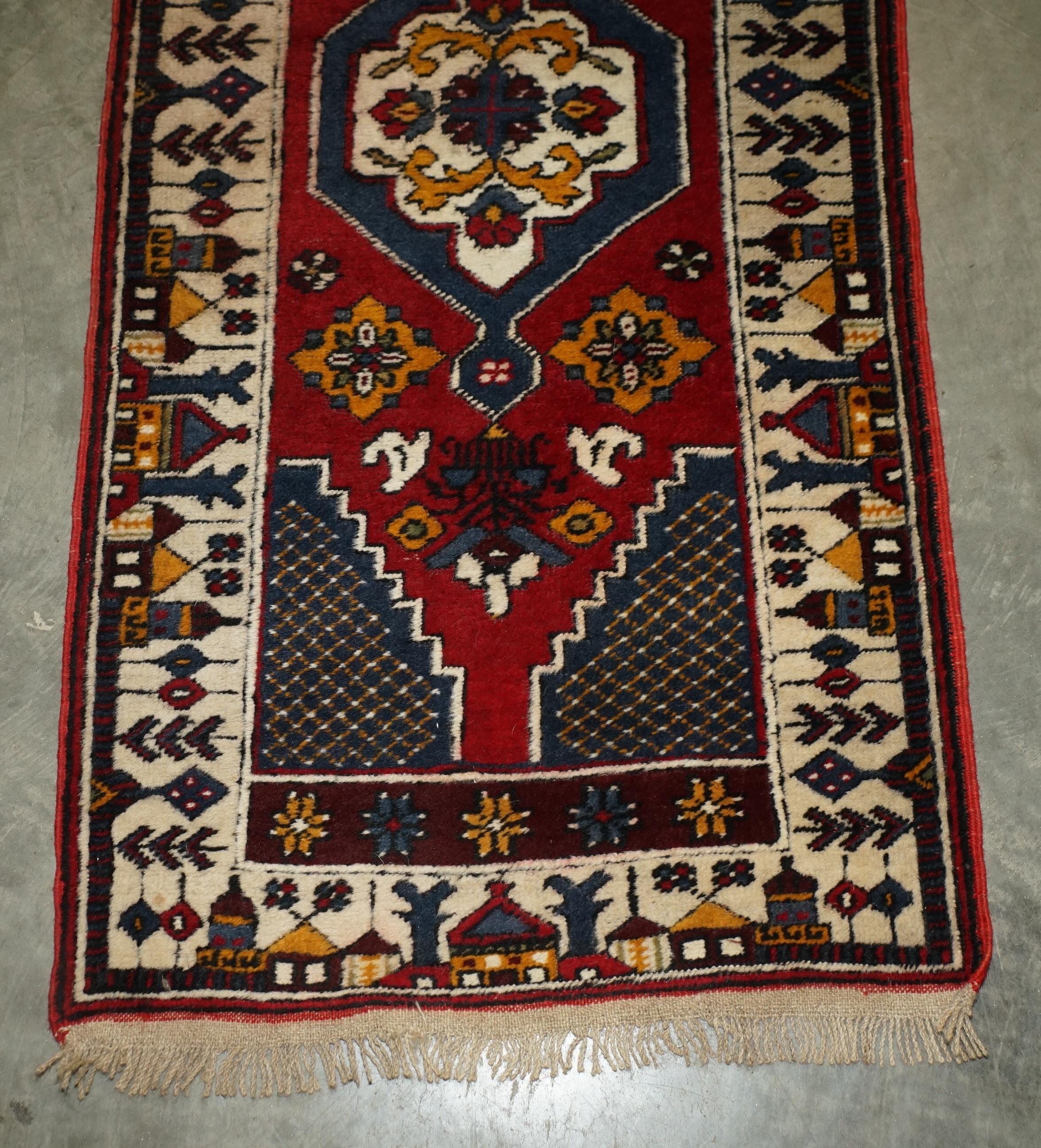 Vintage Turkish Geometric Aztek Kilim Runner Hallway Rug Carpet For Sale 2