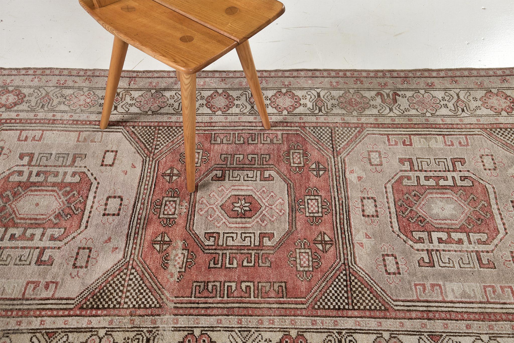 Vintage Turkish Anatolian In Good Condition For Sale In WEST HOLLYWOOD, CA
