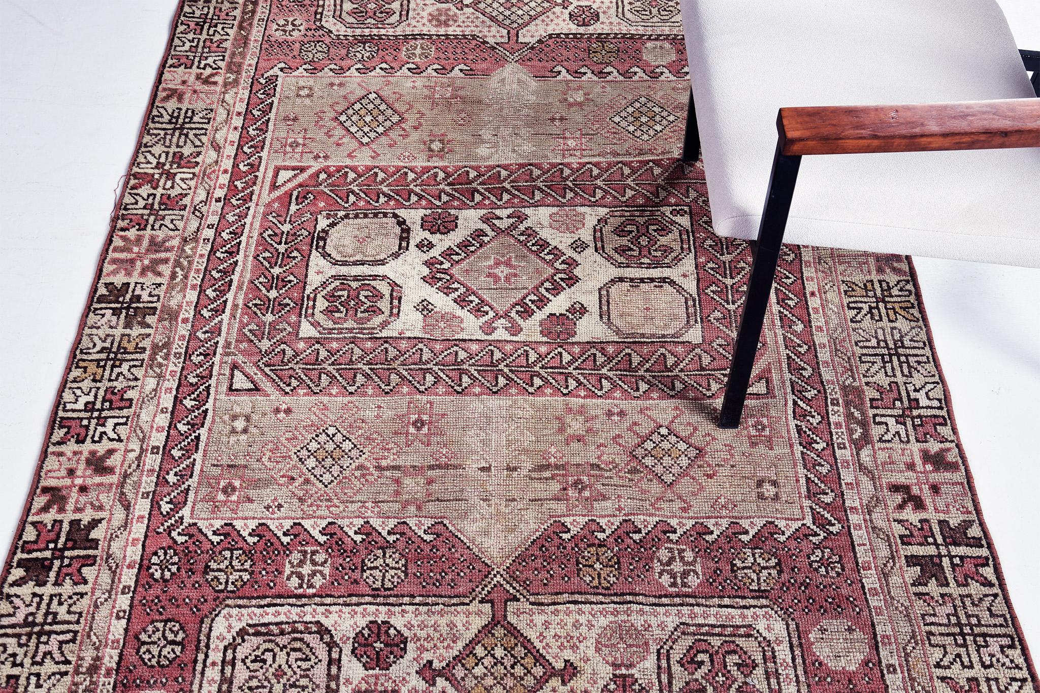 Vintage Turkish Anatolian In Good Condition For Sale In WEST HOLLYWOOD, CA
