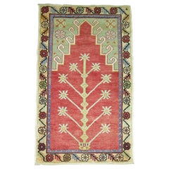 Türkischer Anatolischer Gebetsteppich im Vintage-Stil