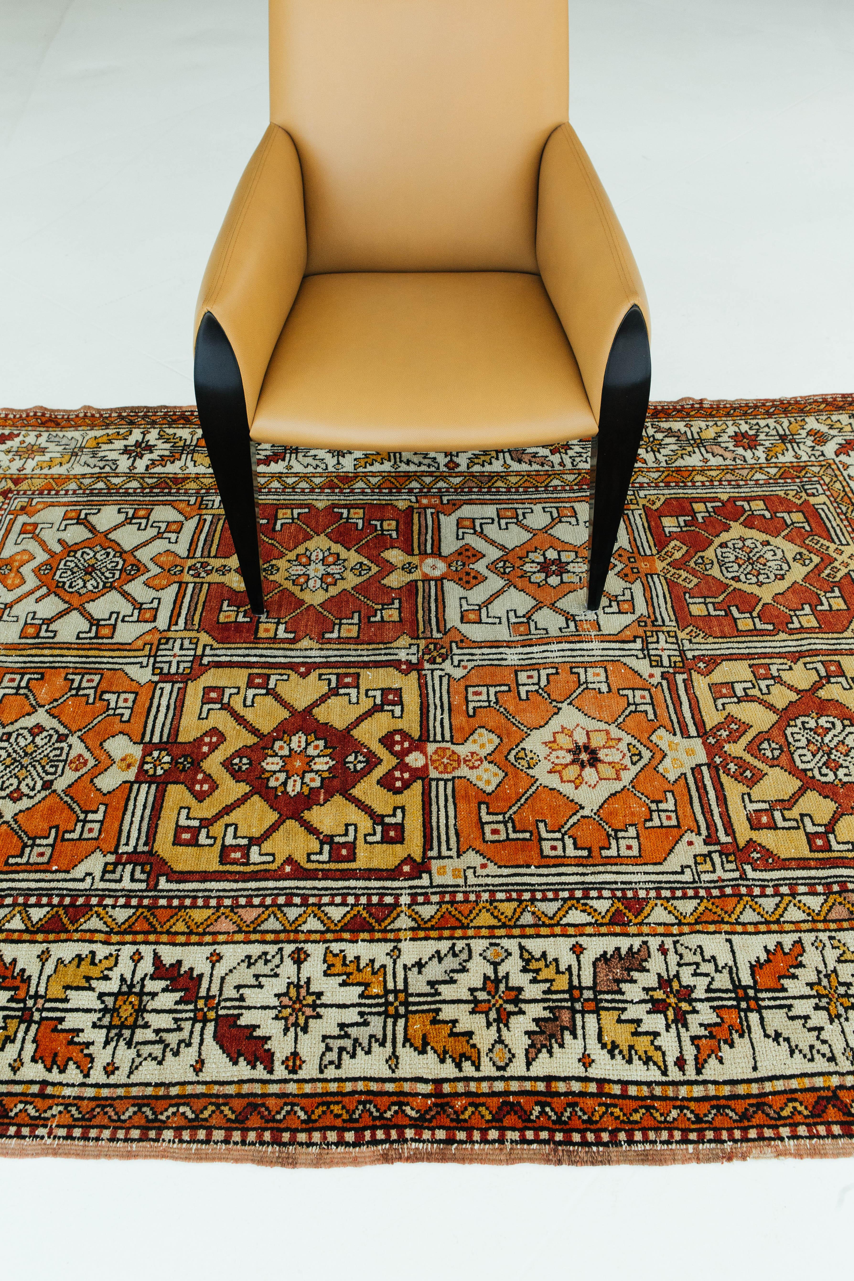 Türkischer Anatolischer Vintage-Teppich im Angebot 5