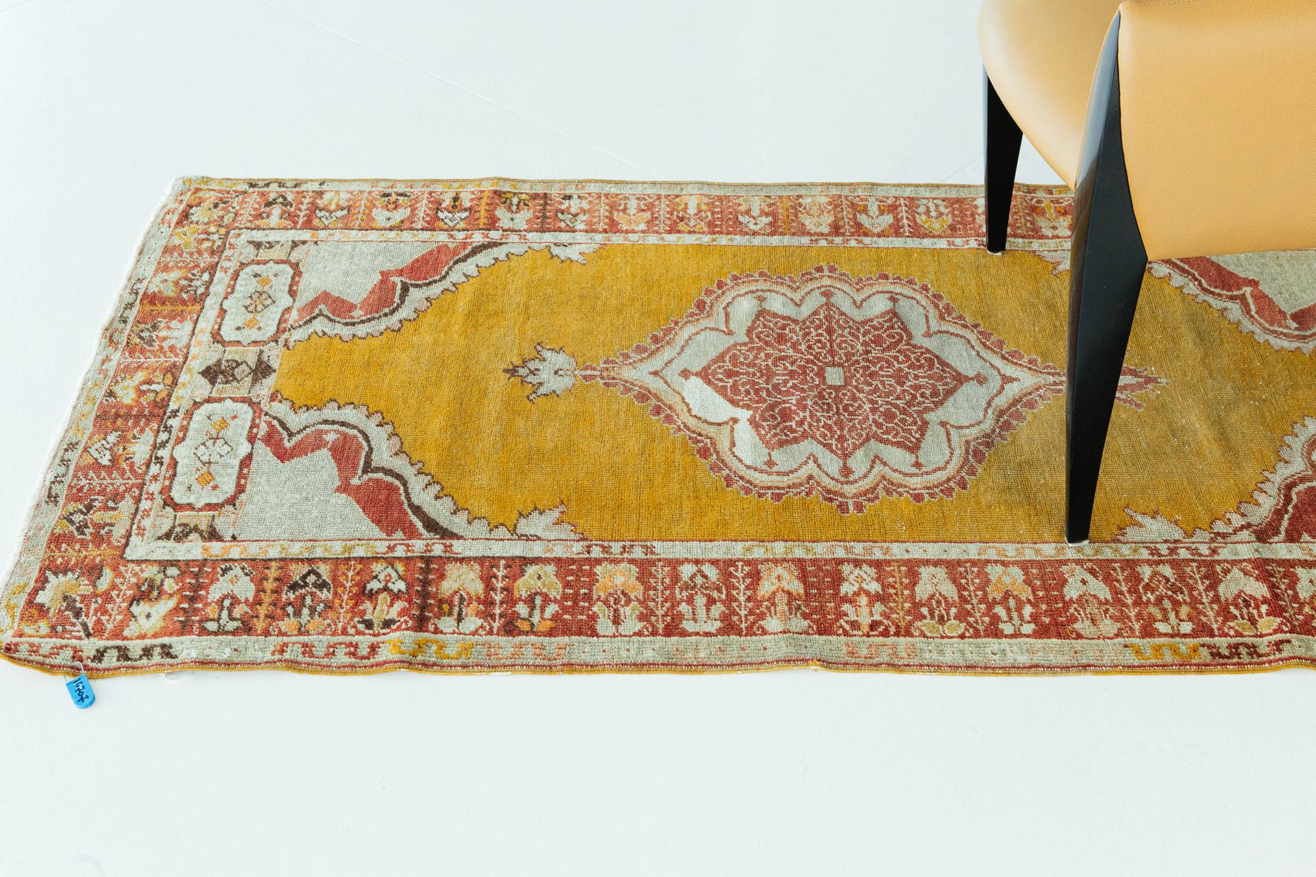 Vintage Turkish Anatolian Rug For Sale 1