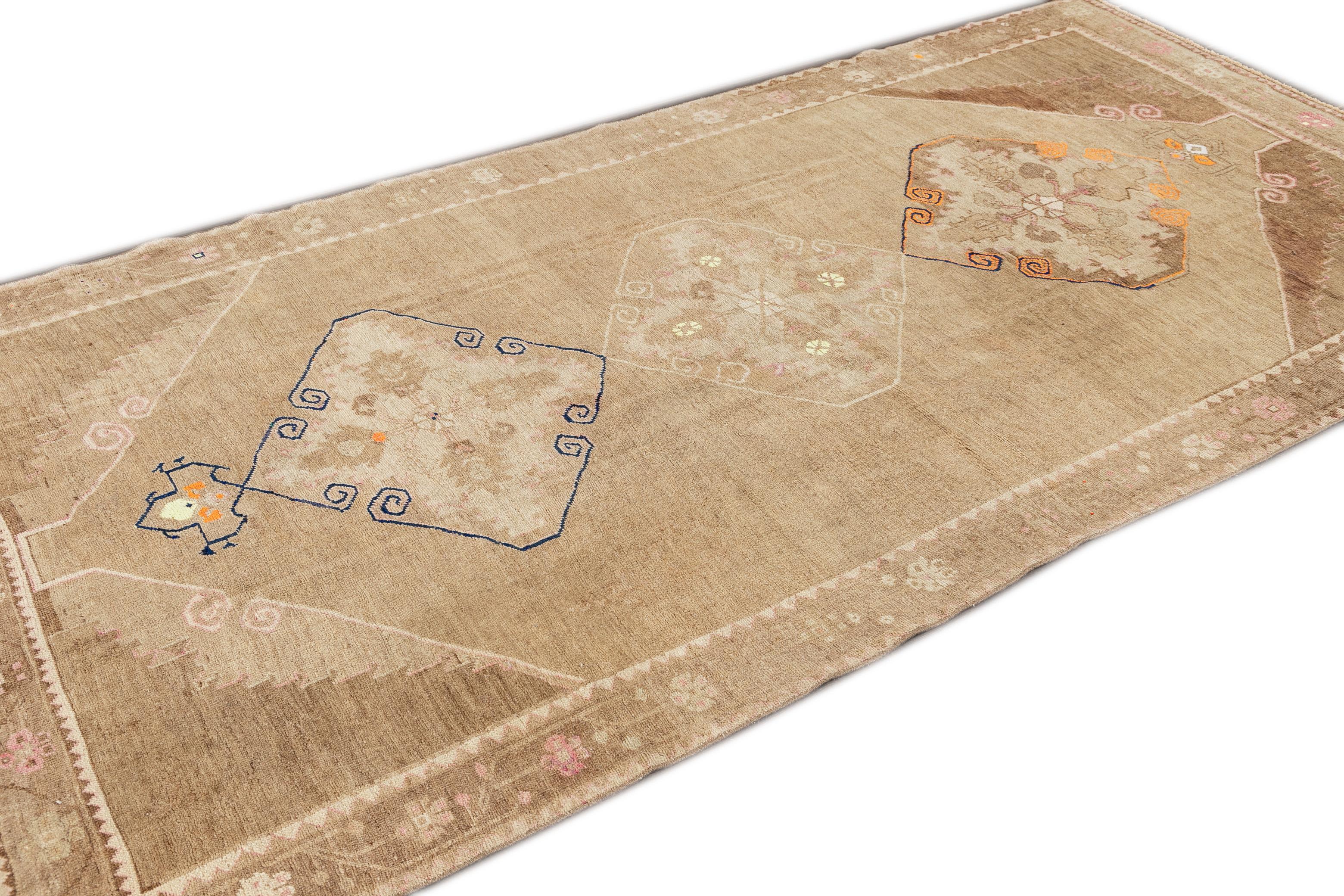 Vintage Turkish Anatolian Rug For Sale 2