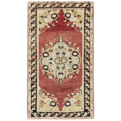Türkischer Anatolischer Vintage-Teppich