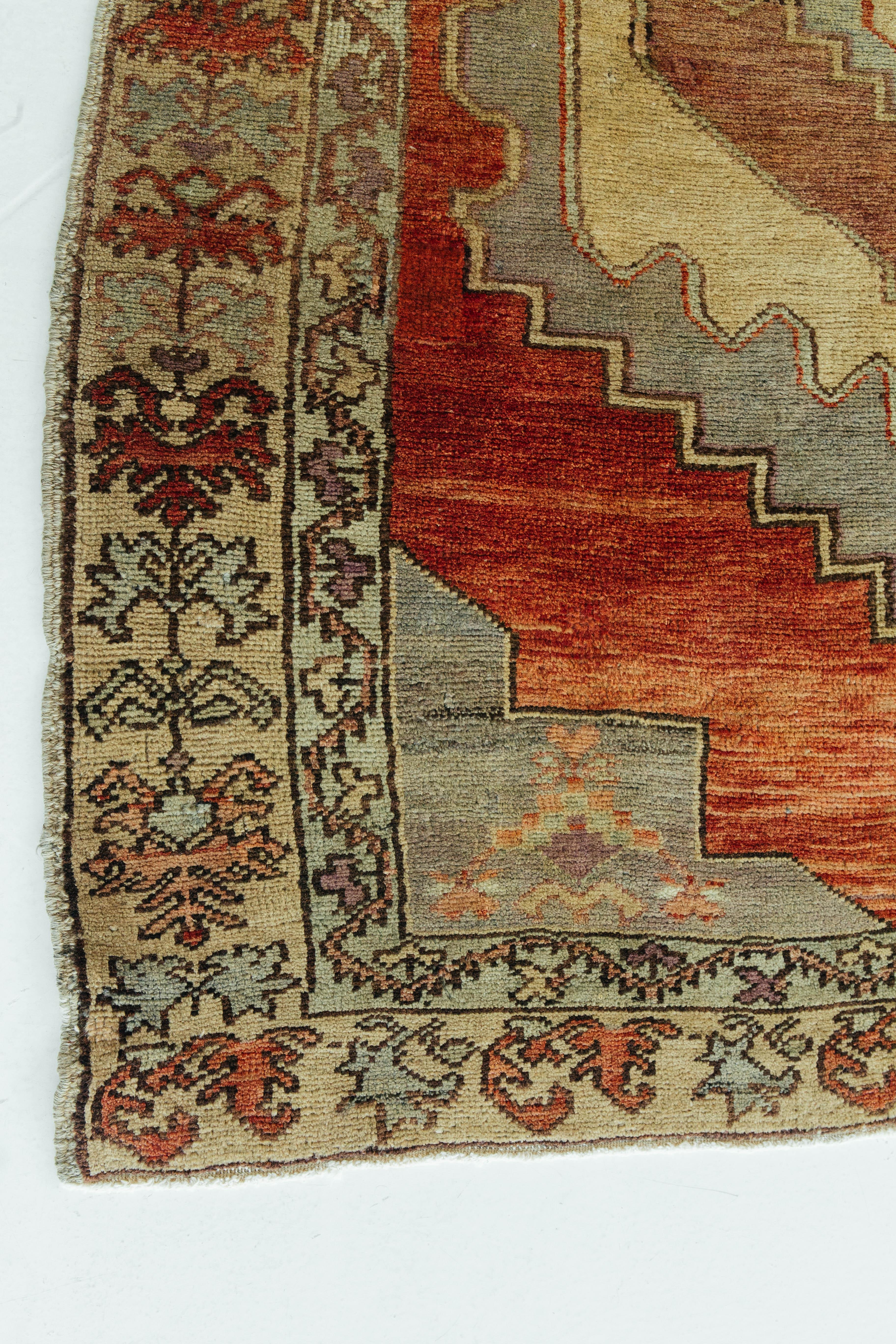 A vibrant vintage Turkish Anatolian runner that will bring personality in any space. Anatolian rugs weave together dyes and colours, motifs, textures and techniques that are popular in Anatolia or Asia Minor. Such techniques include their