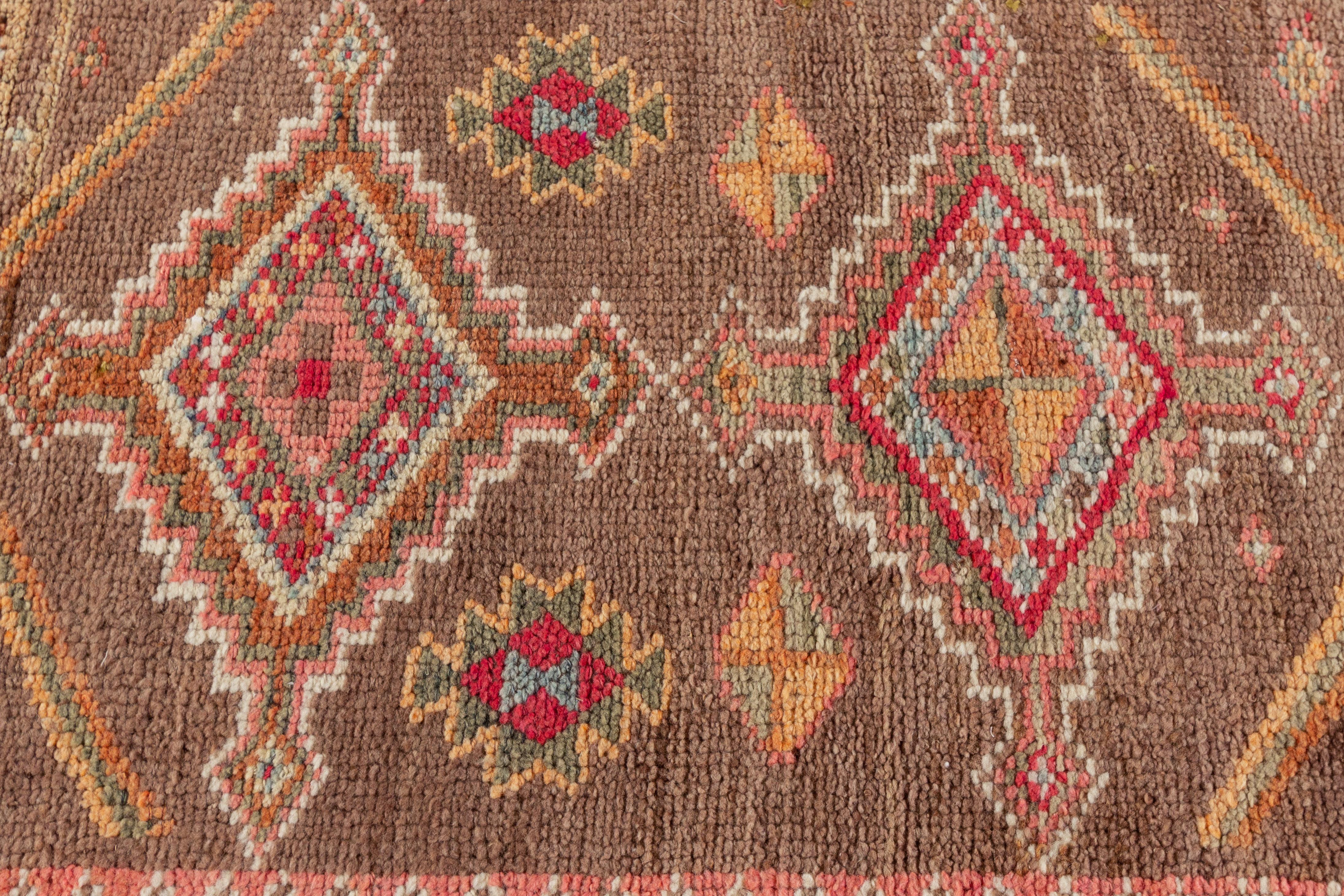 Türkischer anatolischer Läufer, 1,01 m x 3,7 m, türkischer Teppich im Angebot 1