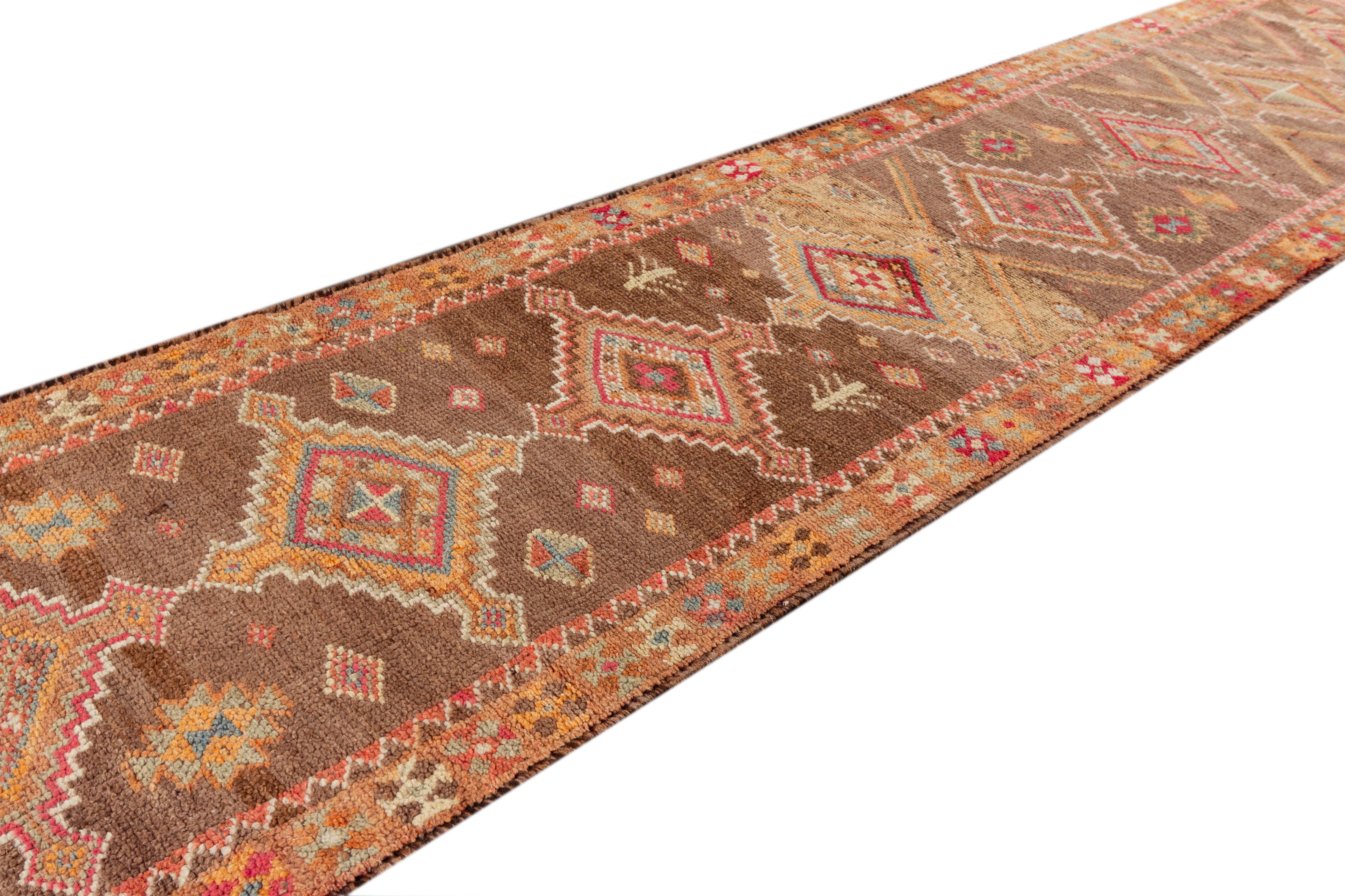 Türkischer anatolischer Läufer, 1,01 m x 3,7 m, türkischer Teppich im Angebot 2
