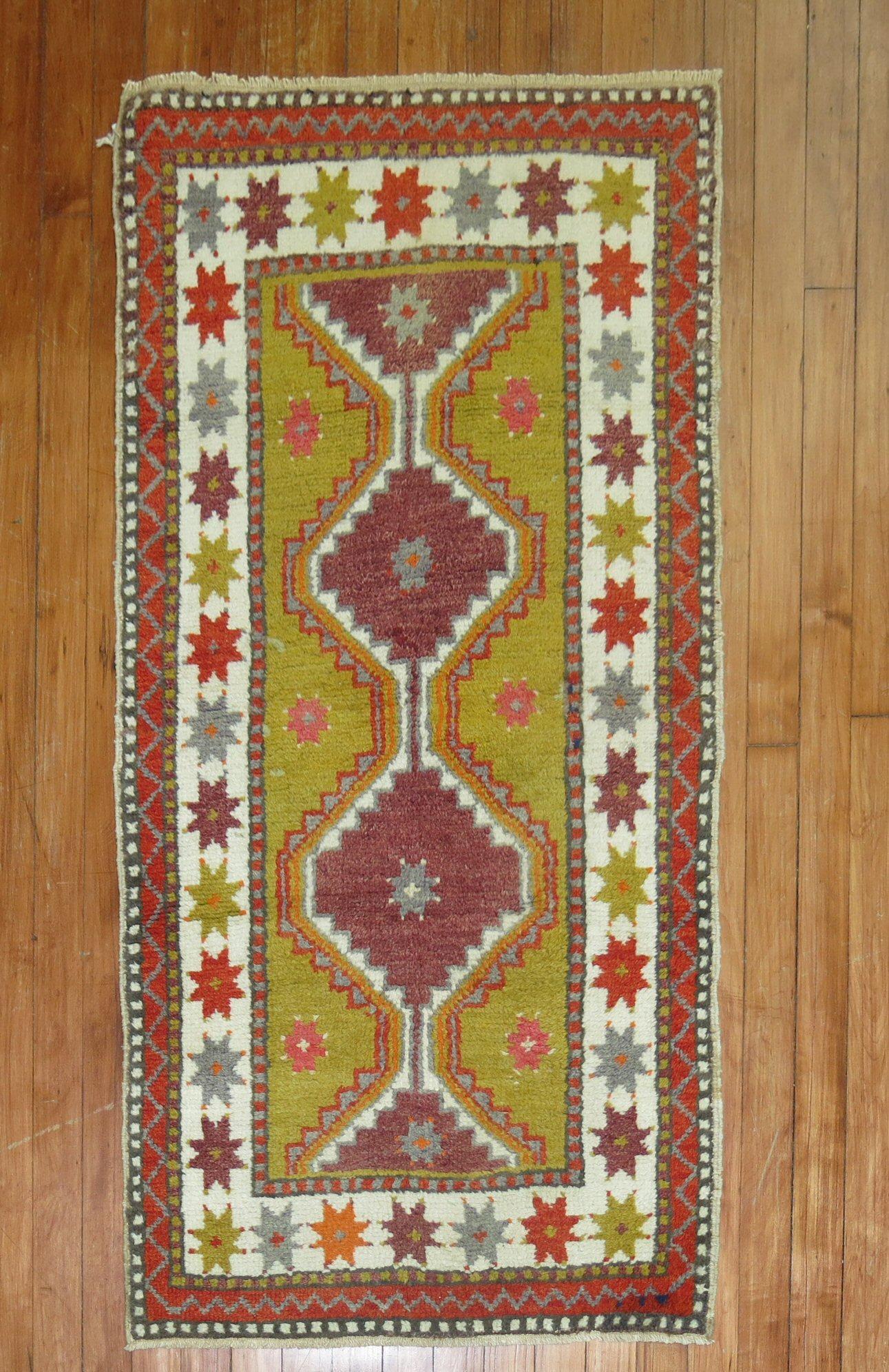 Midcentury Turkish Anatolian throw size rug

Measures: 2'3'' x 4'4''.