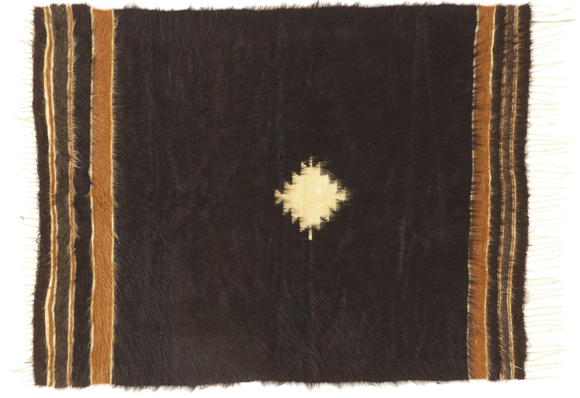 Tapis turc en laine angora des années 1950 avec style moderne en vente 2