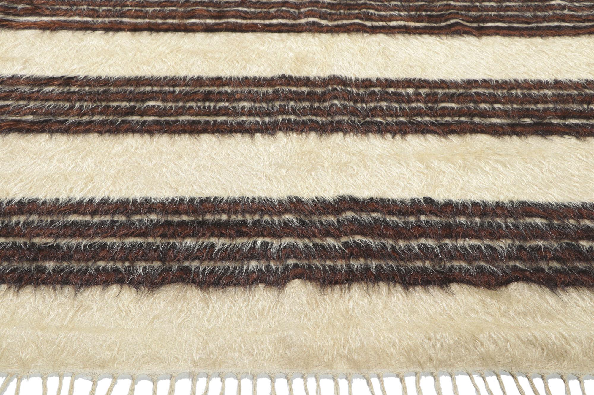 Turc Tapis turc en laine angora des années 1950 avec style moderne en vente