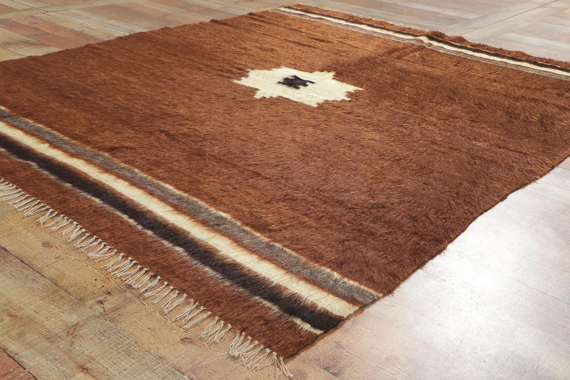 Tapis turc en laine angora des années 1950 avec style moderne en vente 1
