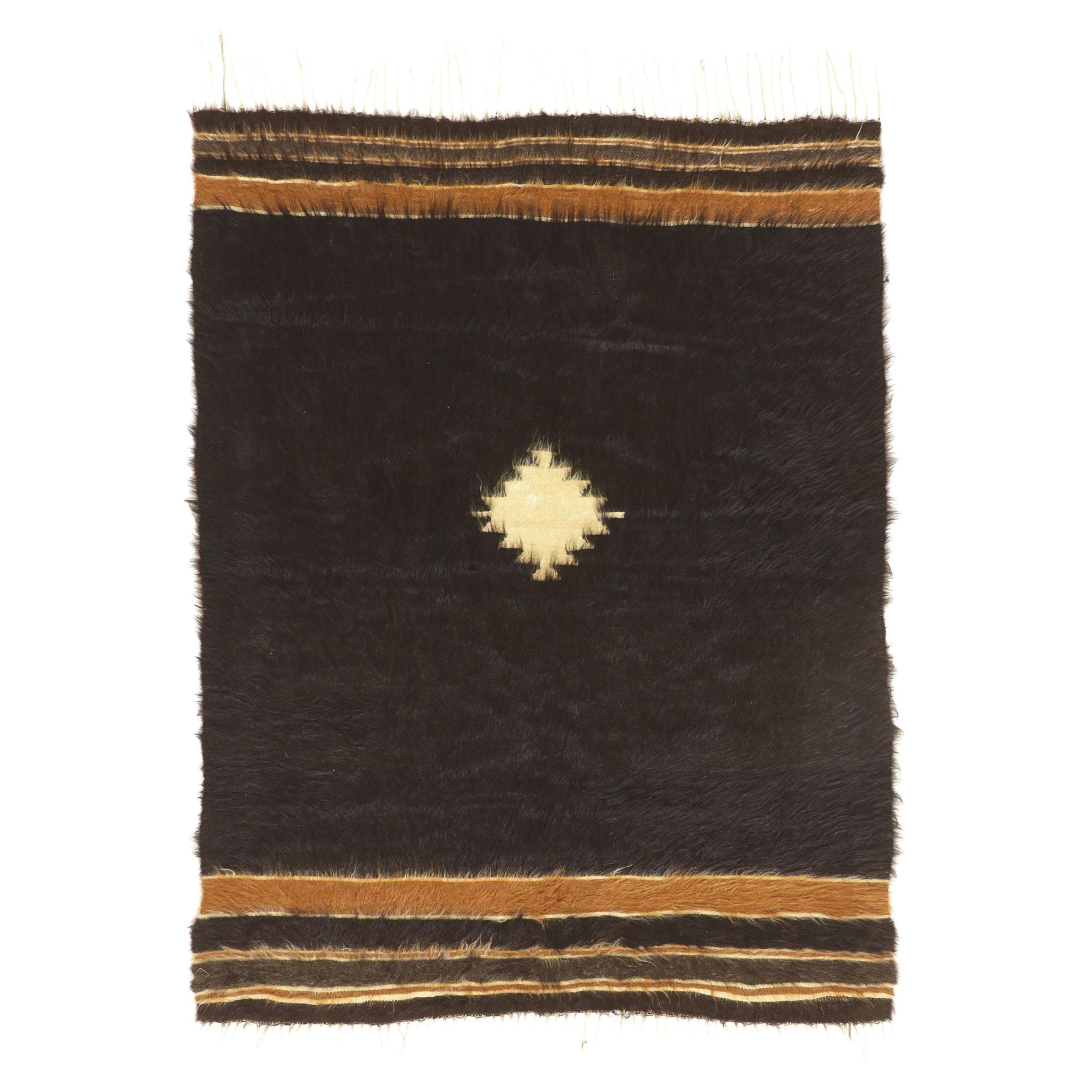 Tapis turc en laine angora des années 1950 avec style moderne