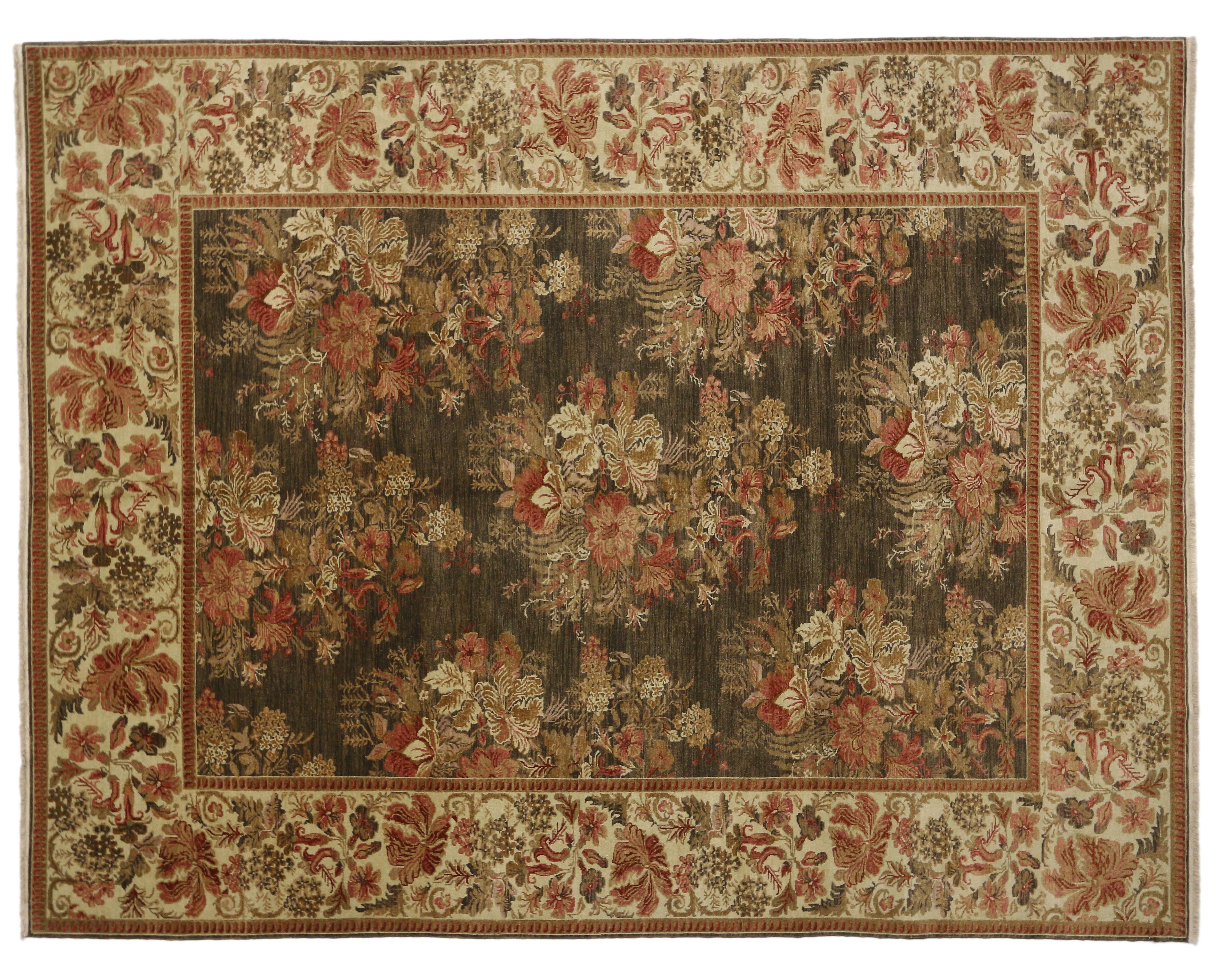 Vintage Turkish Bessarabian Rug with French Victorian Chintz Style In Good Condition In Dallas, TX