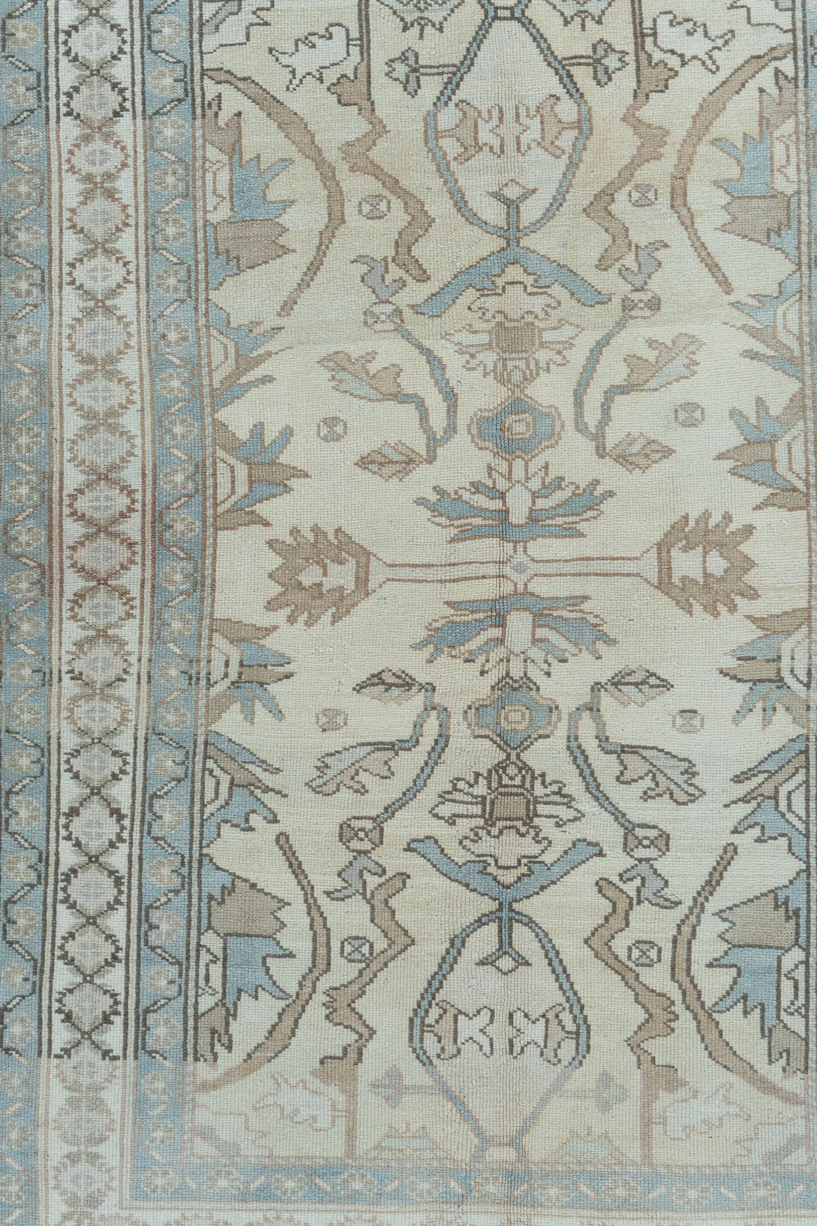 Tapis turc bleu Oushak noué à la main Bon état - En vente à New York, NY