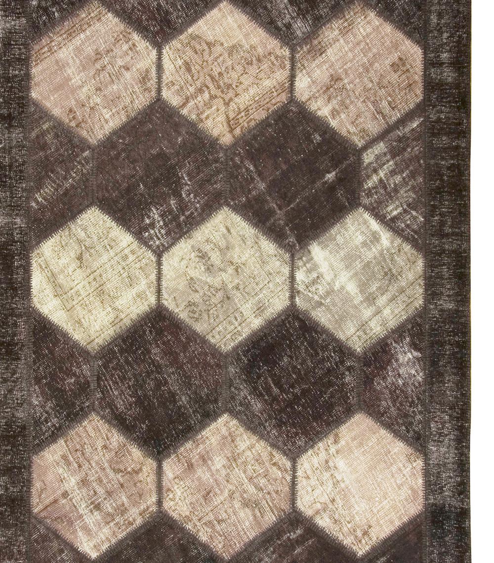 Vintage Turkish Brown Patchwork Hand Knotted Wool Rug Carpet 7'3 x 8'6 (20. Jahrhundert) im Angebot