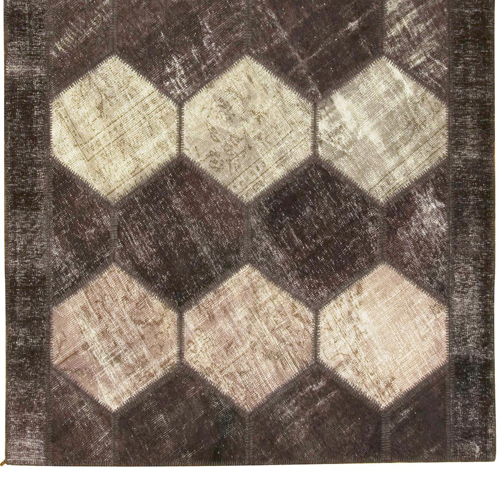 Vintage Turkish Brown Patchwork Hand Knotted Wool Rug Carpet 7'3 x 8'6 im Angebot 1
