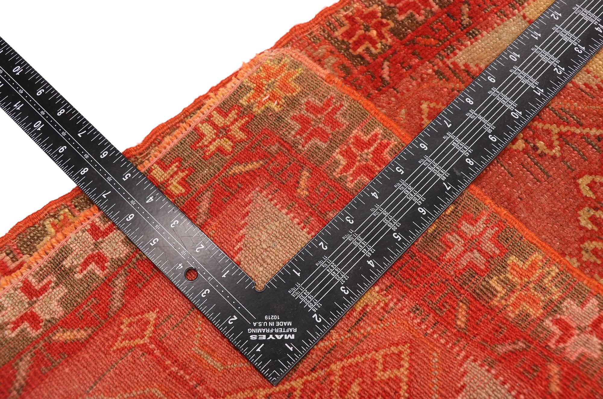 Vintage Turkish Carpet,  Anatolian Enchantment Meets Stylish Durability In Good Condition For Sale In Dallas, TX