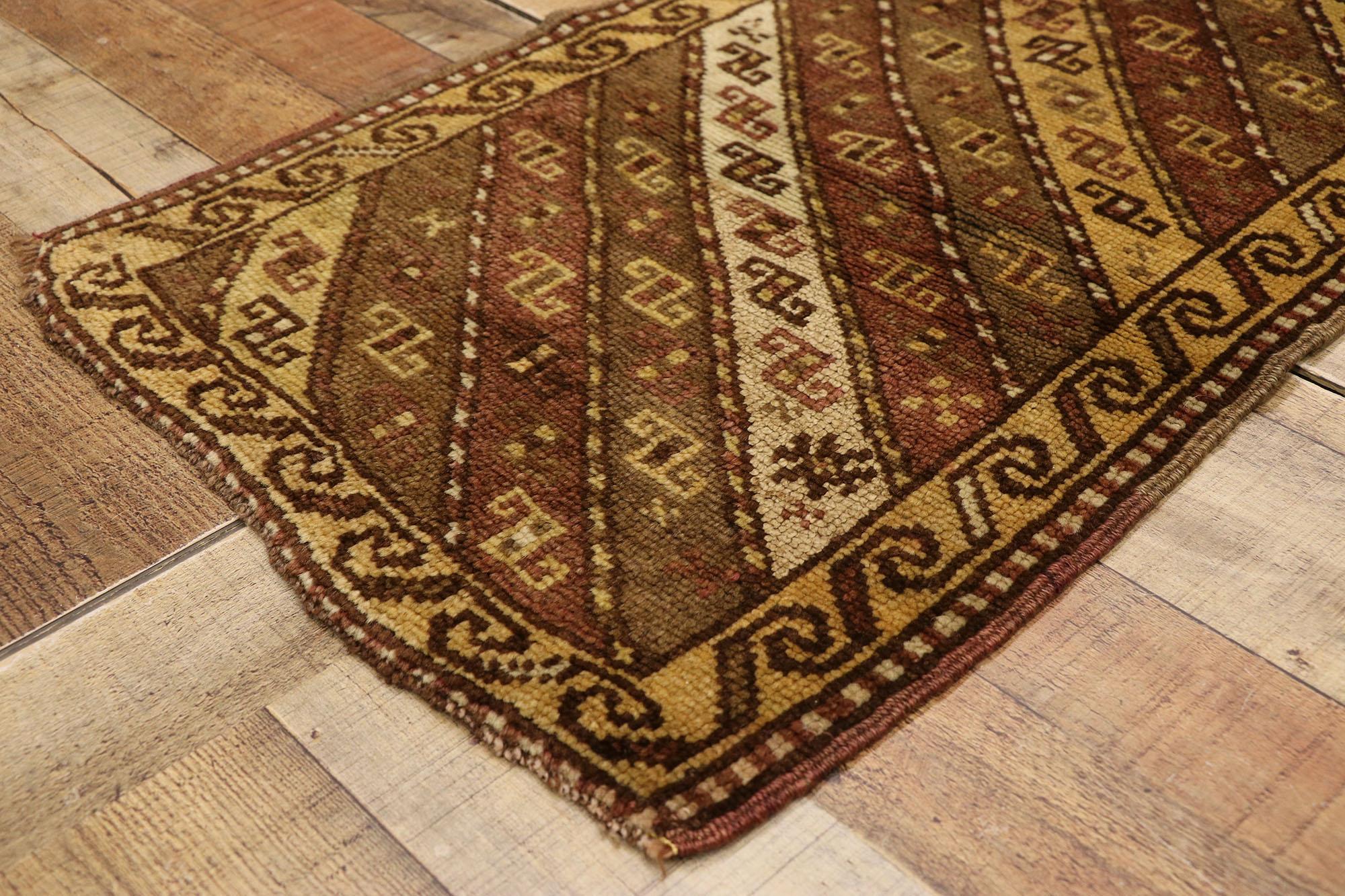 Tapis turc d'Anatolie rencontre une durabilité élégante Bon état - En vente à Dallas, TX