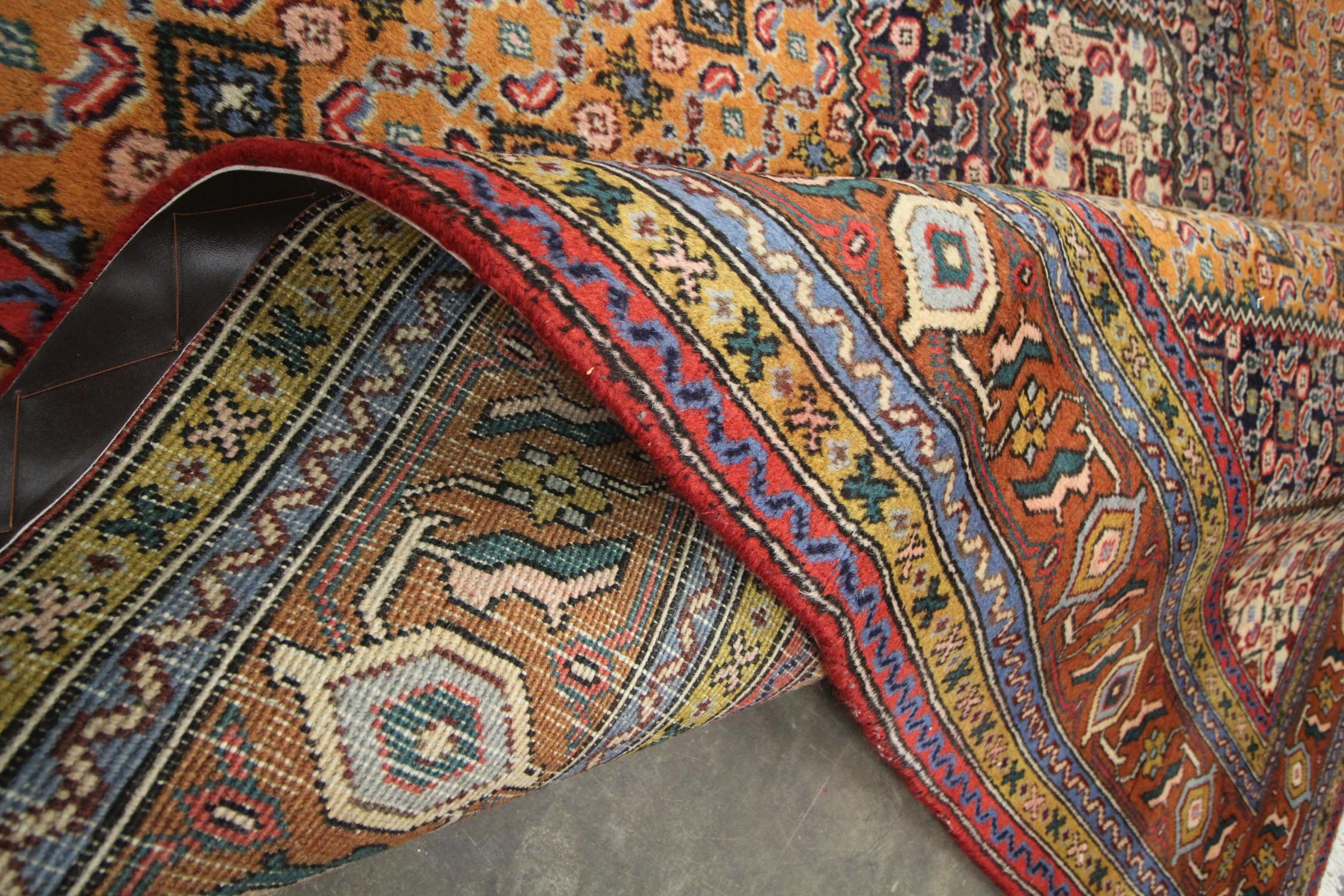 Vintage Turkish Carpet Handwoven Gold Wool Living Room Rug For Sale 5