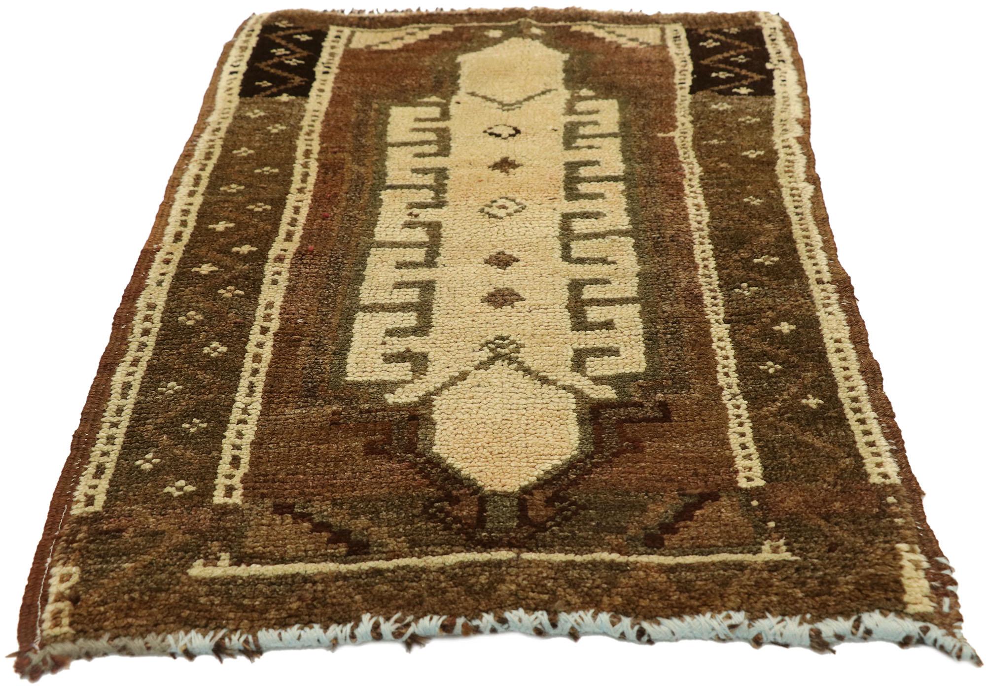 Vintage Turkish Carpet, Mid-Century Meets Earth-Tone Elegance For Sale 1