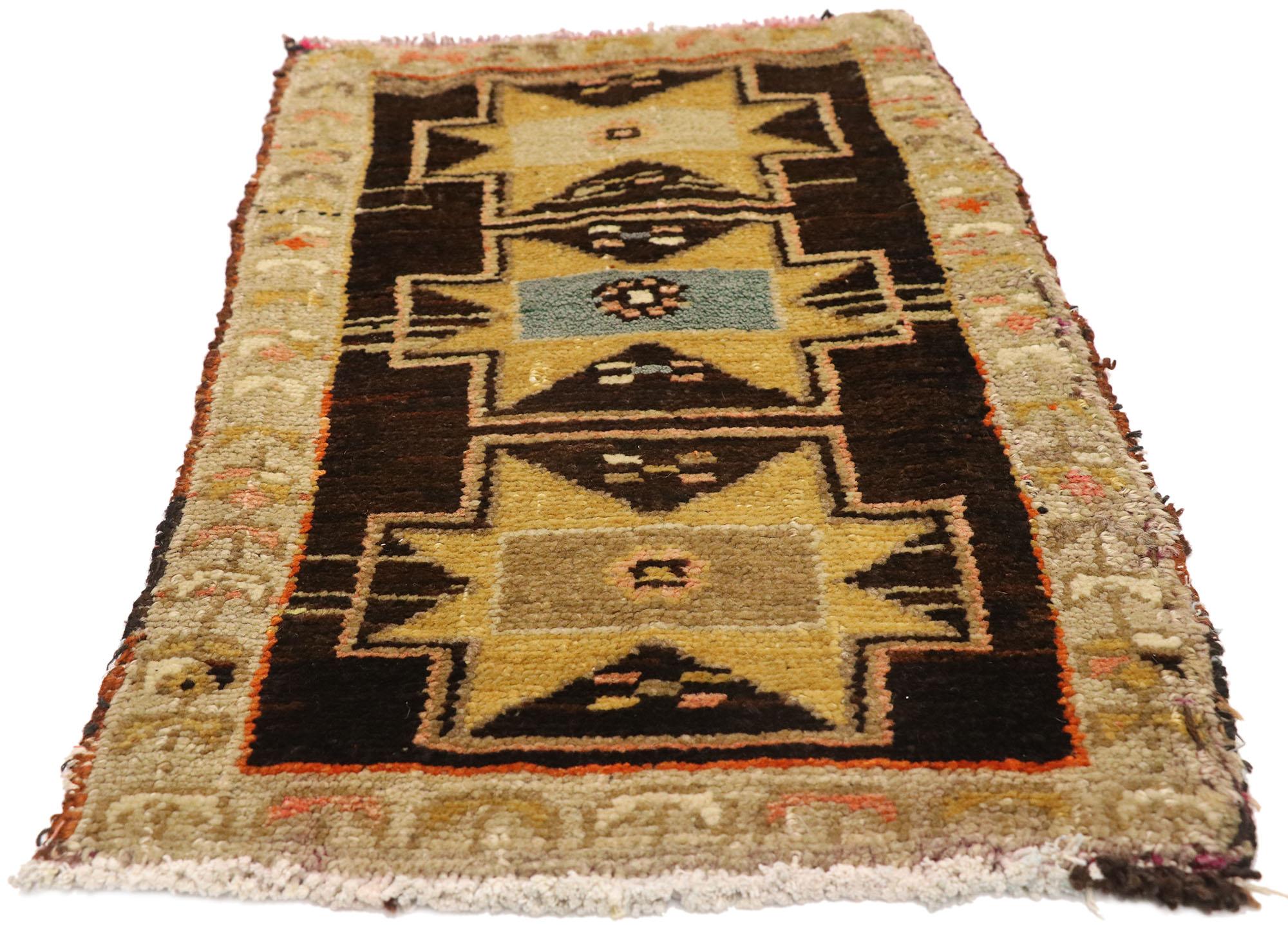 Oushak Tapis turc vintage, l'attrait intemporel rencontre la durabilité élégante en vente