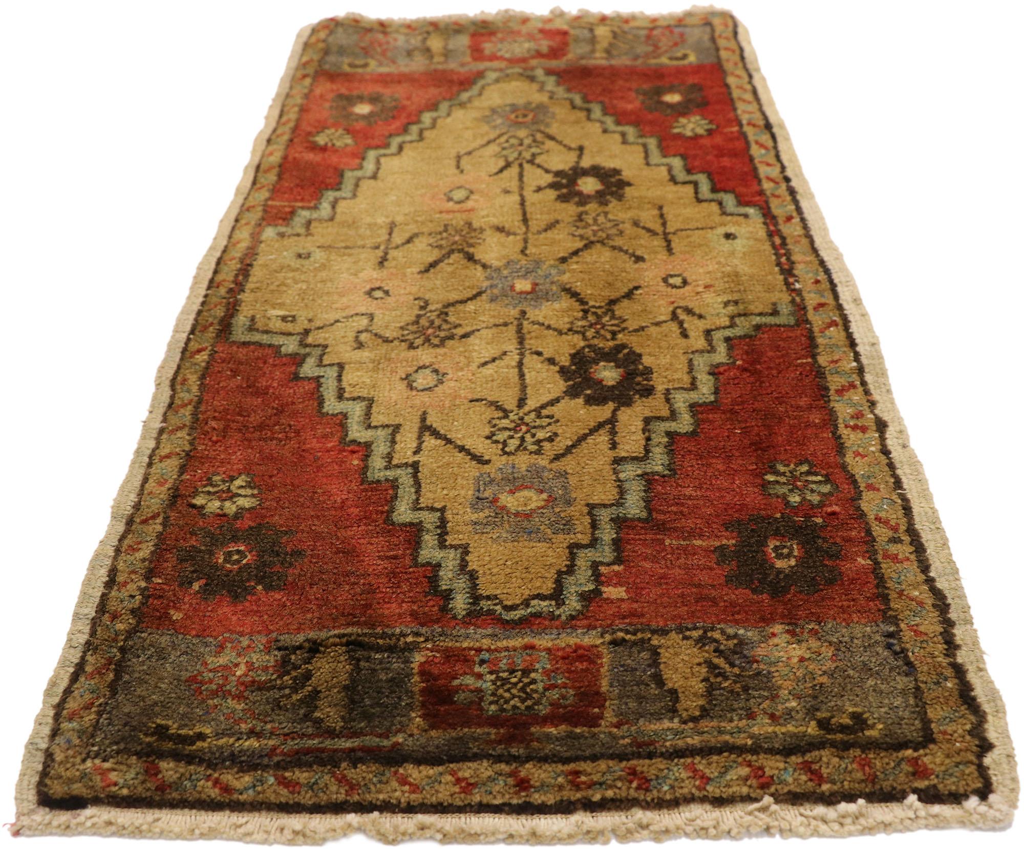 Oushak Vintage Turkish Carpet, Timeless Appeal Meets Stylish Durability For Sale