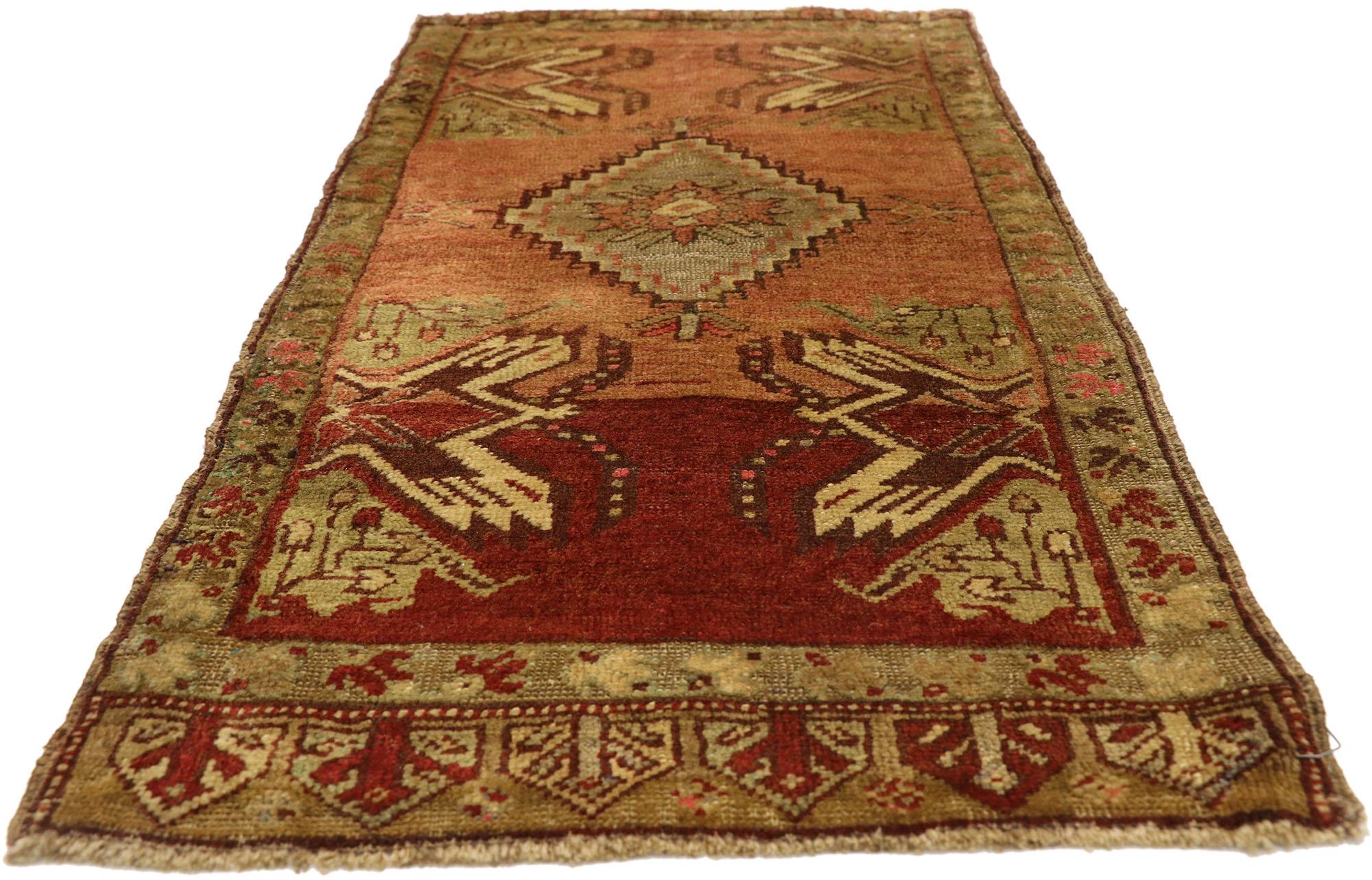 Oushak Tapis turc vintage, l'attrait intemporel rencontre la durabilité élégante en vente