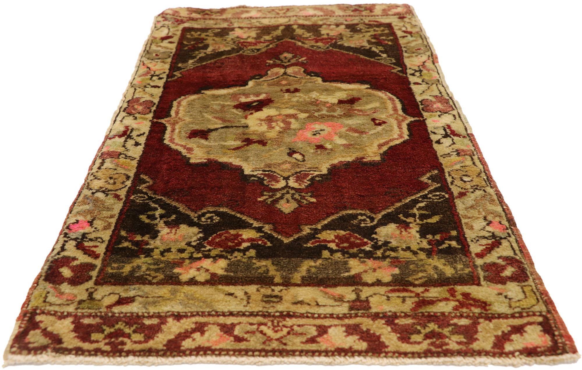 Turc Tapis turc vintage, l'attrait intemporel rencontre la durabilité élégante en vente
