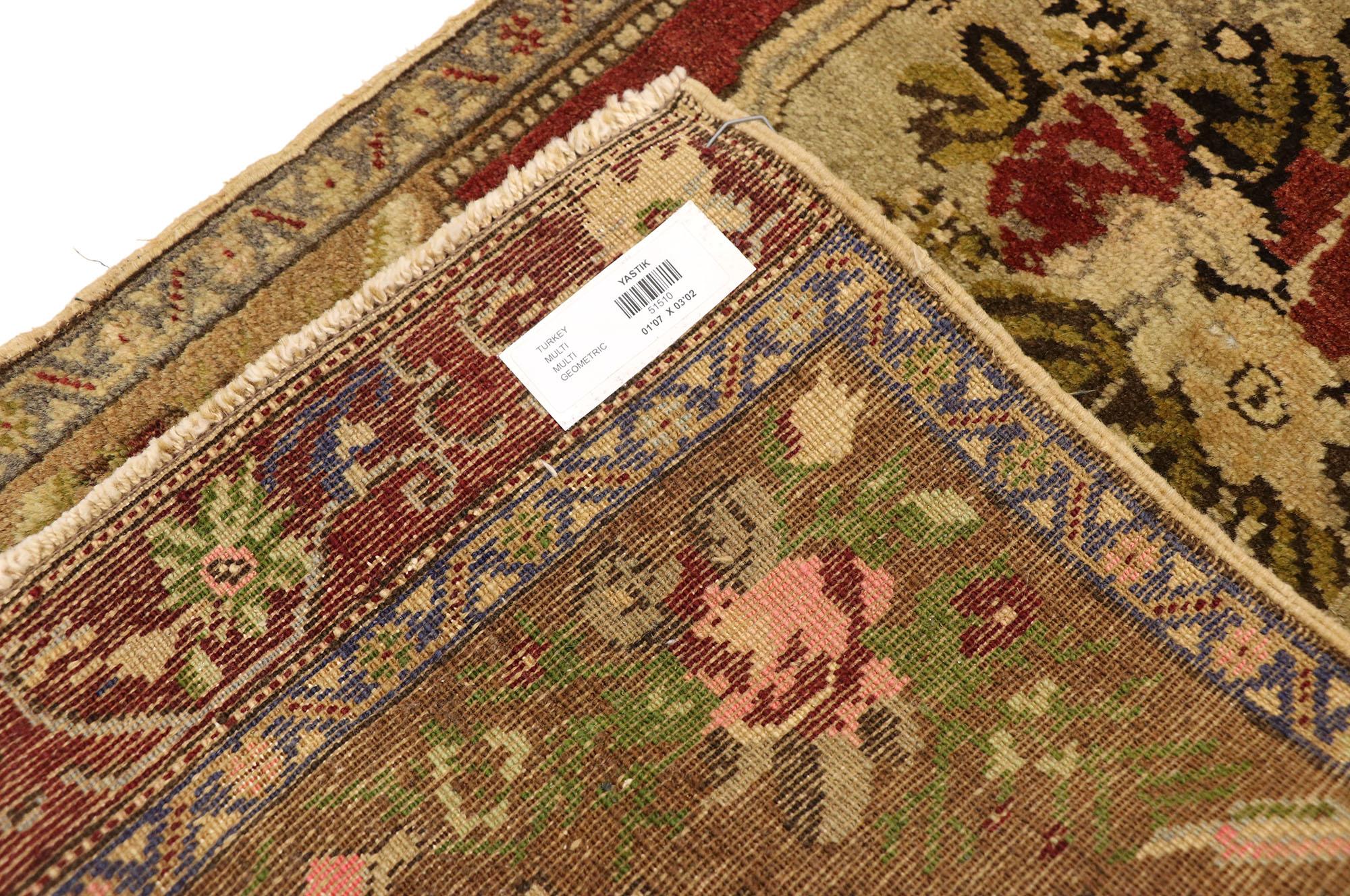 Vintage Turkish Carpet, Timeless Appeal Meets Stylish Durability In Good Condition For Sale In Dallas, TX