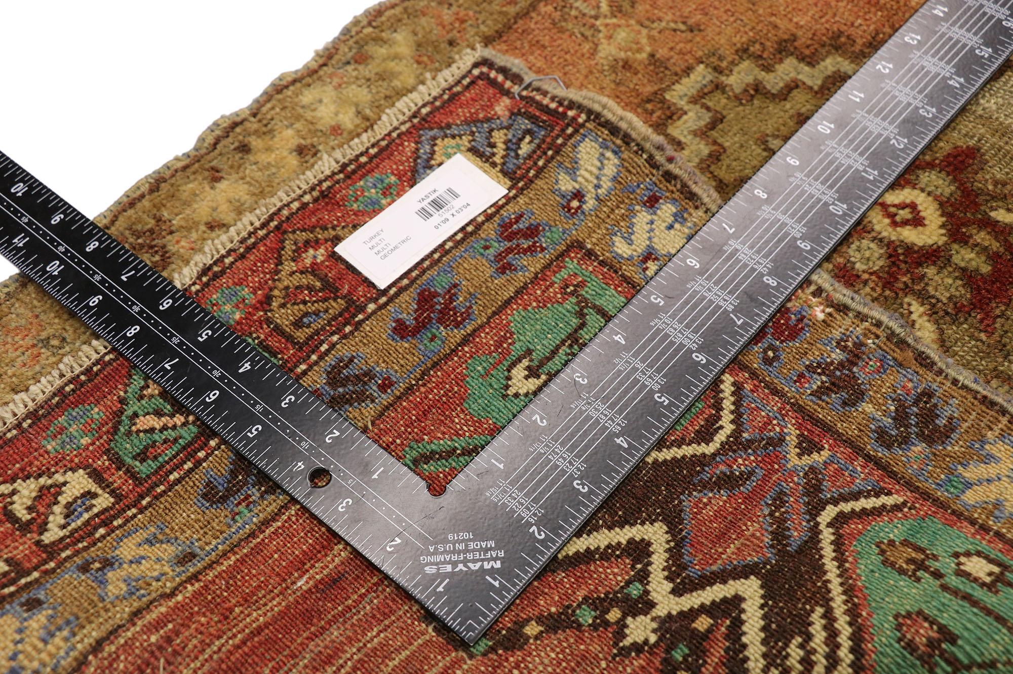 Vintage Turkish Carpet, Timeless Appeal Meets Stylish Durability In Good Condition For Sale In Dallas, TX