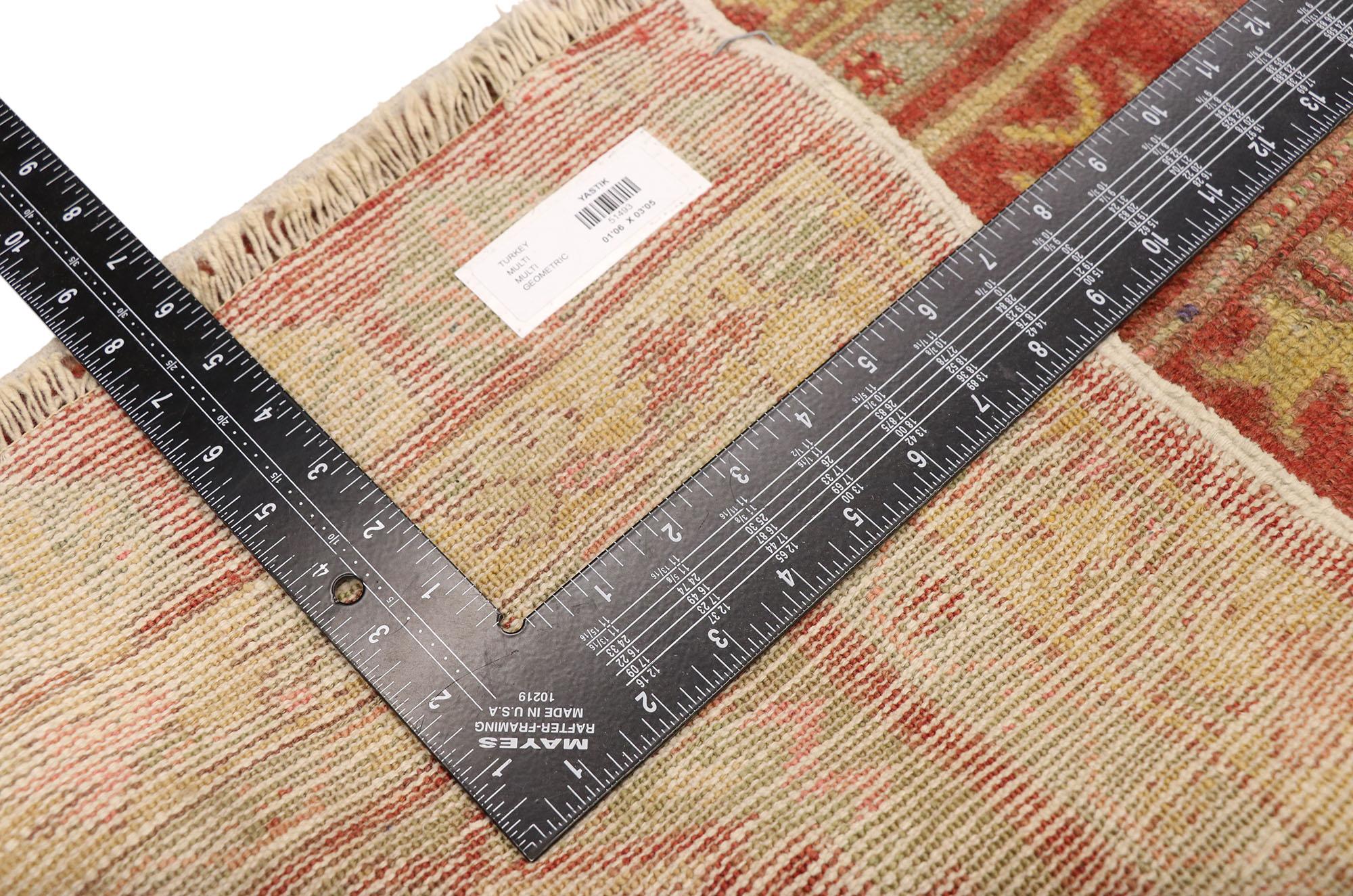 Vintage Turkish Carpet, Timeless Appeal Meets Stylish Durability In Good Condition For Sale In Dallas, TX
