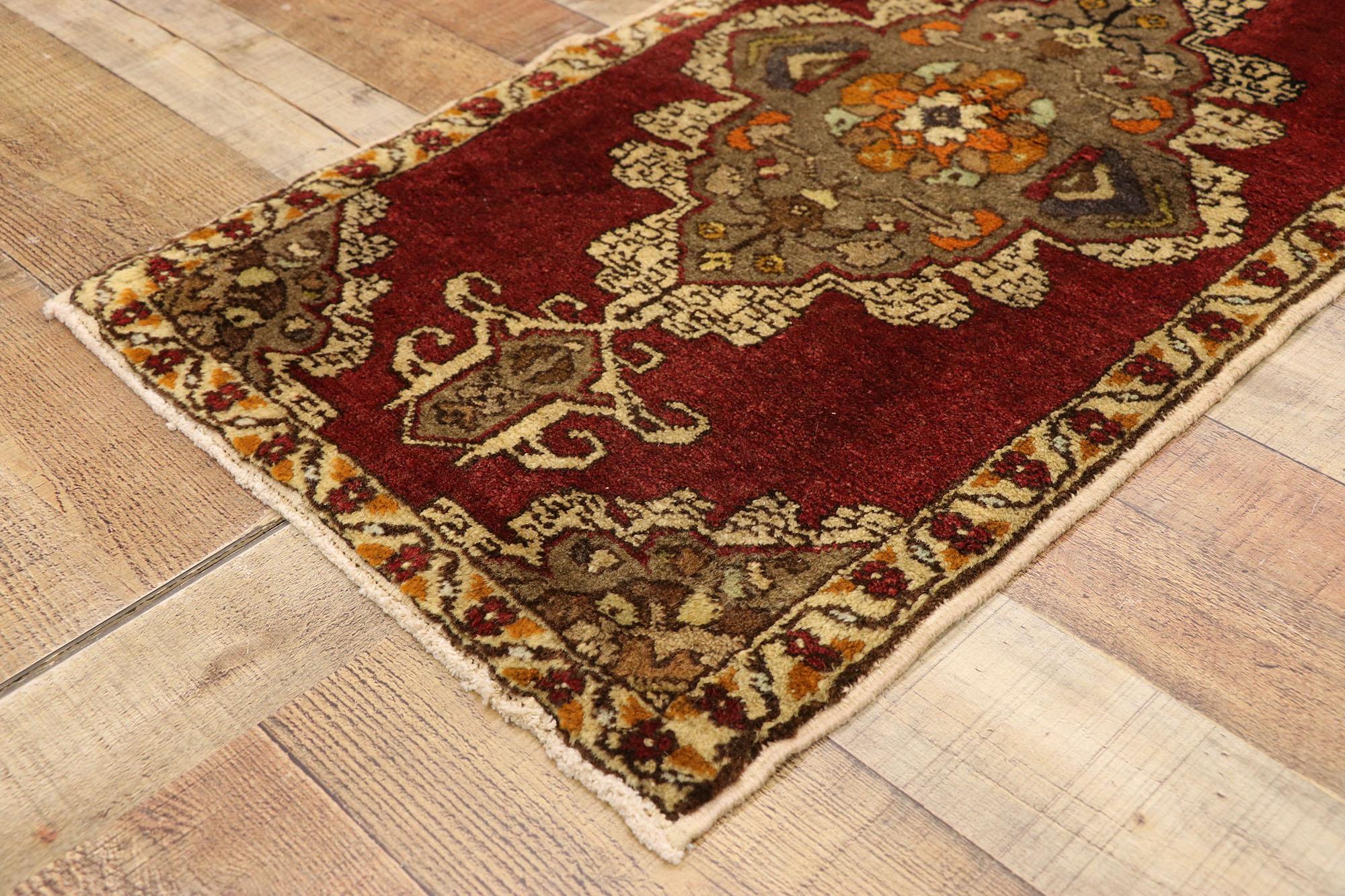 Alfombra turca vintage, el atractivo atemporal se une a la durabilidad con estilo en Bueno estado para la venta en Dallas, TX
