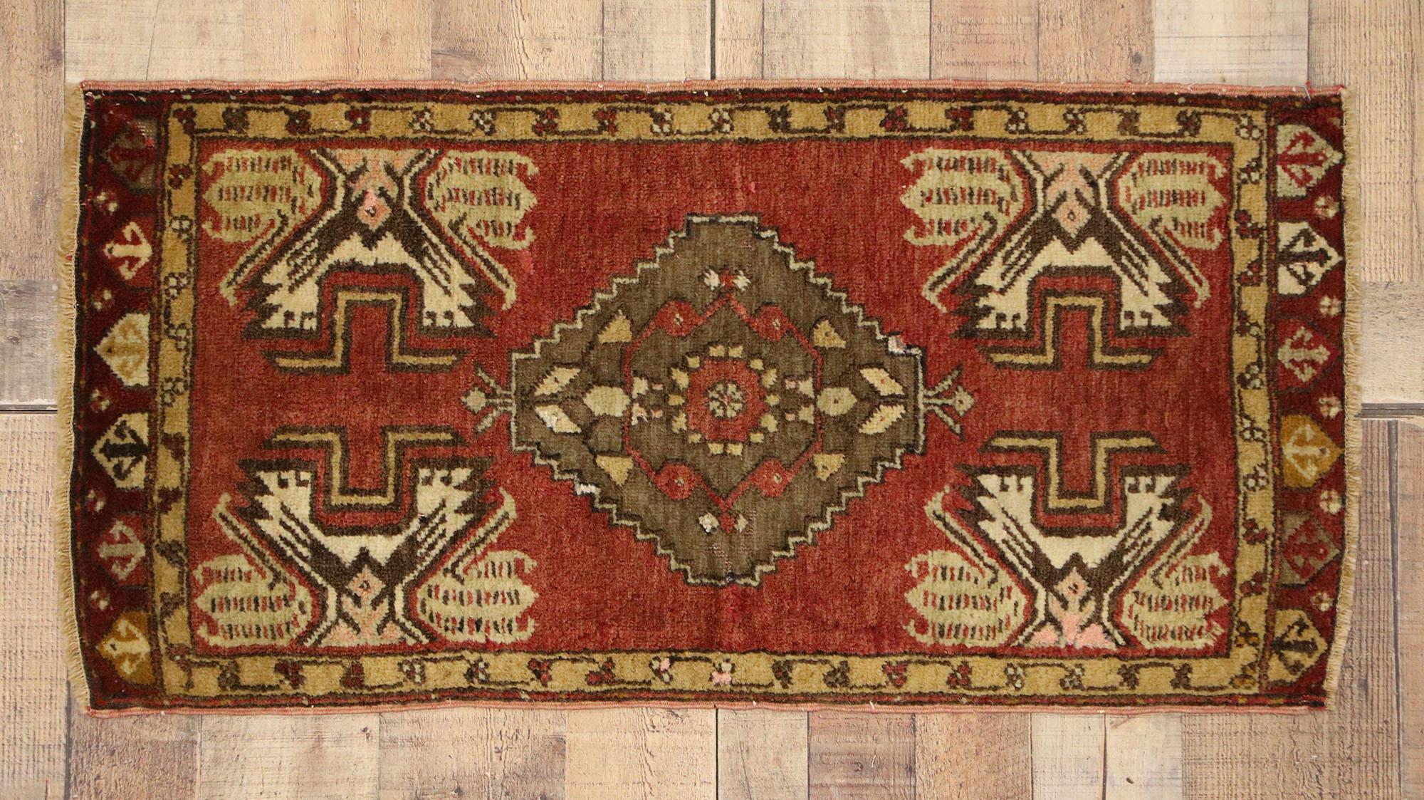 Lana Tappeto turco vintage, il fascino senza tempo incontra l'eleganza della durevolezza in vendita