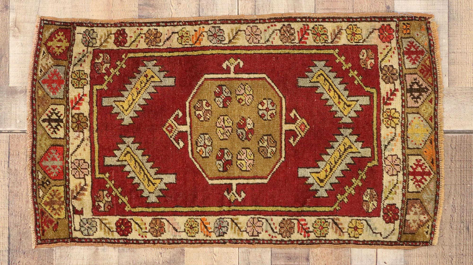 Vintage Turkish Carpet, Timeless Appeal Meets Stylish Durability For Sale 1