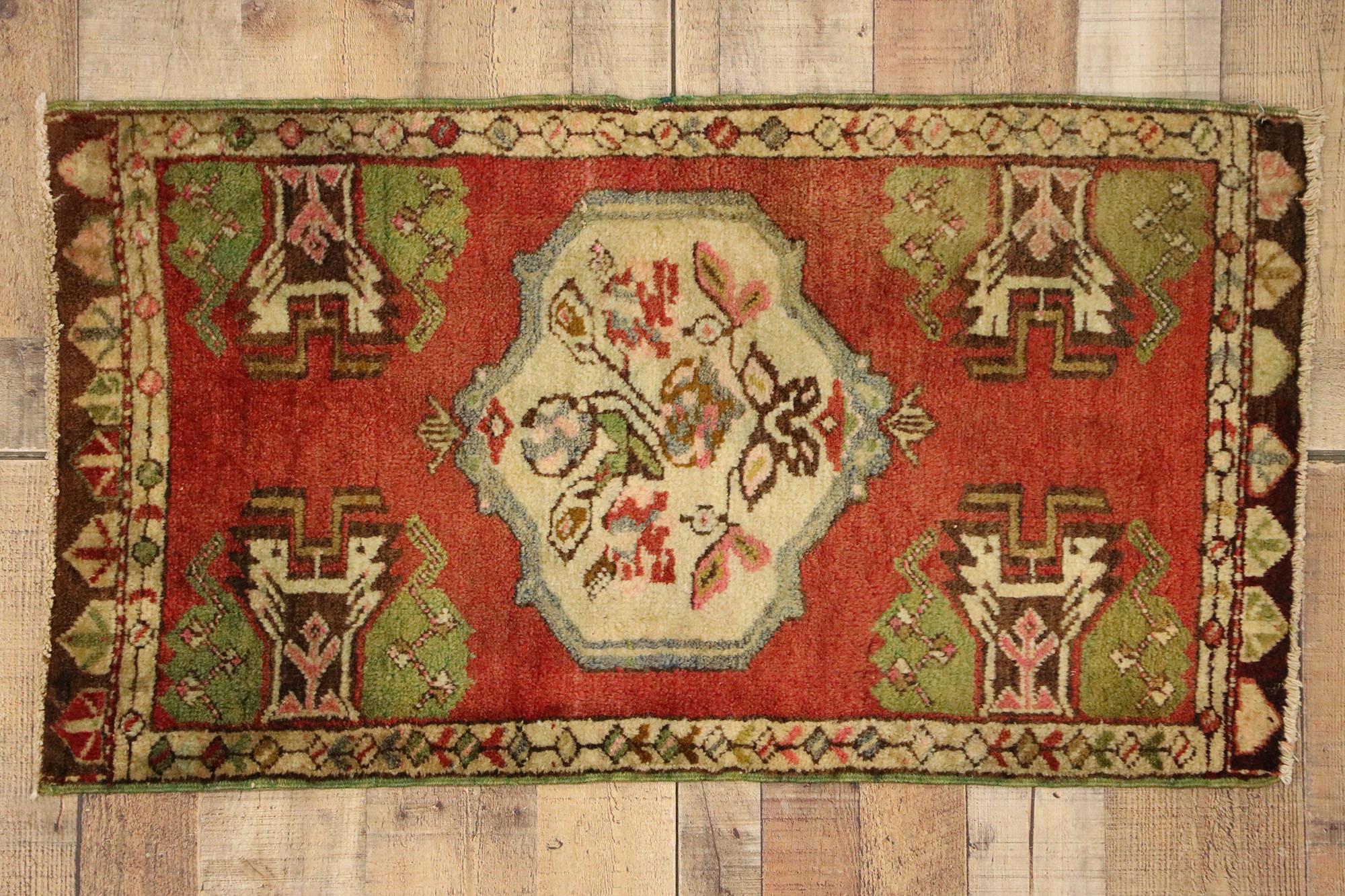 Vintage Turkish Carpet, Timeless Appeal Meets Stylish Durability For Sale 1