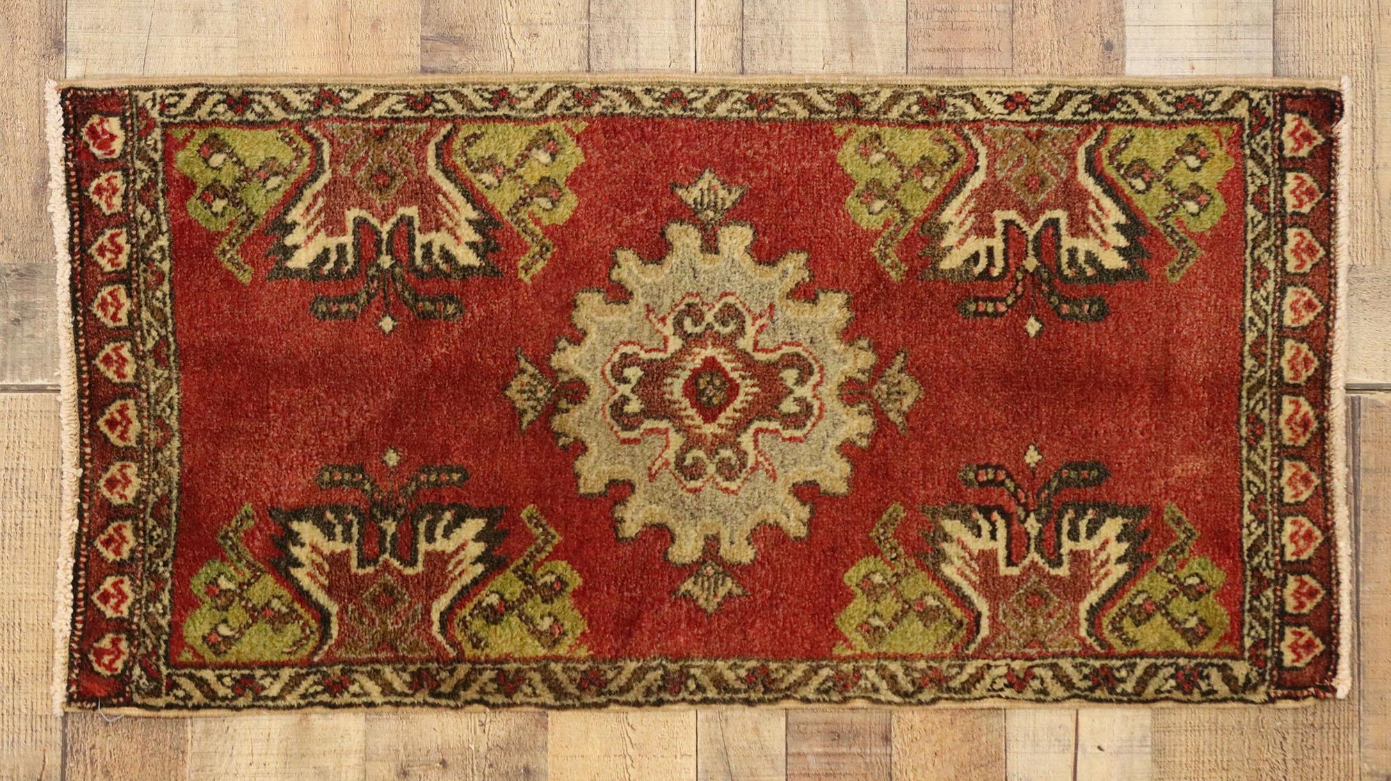 Lana Tappeto turco vintage, il fascino senza tempo incontra l'eleganza della durevolezza in vendita