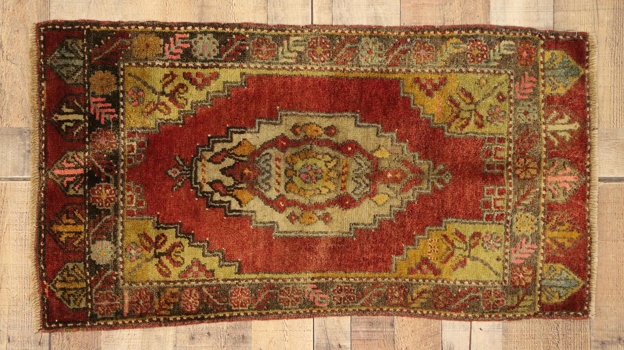 Vintage Turkish Carpet, Timeless Appeal Meets Stylish Durability For Sale 1