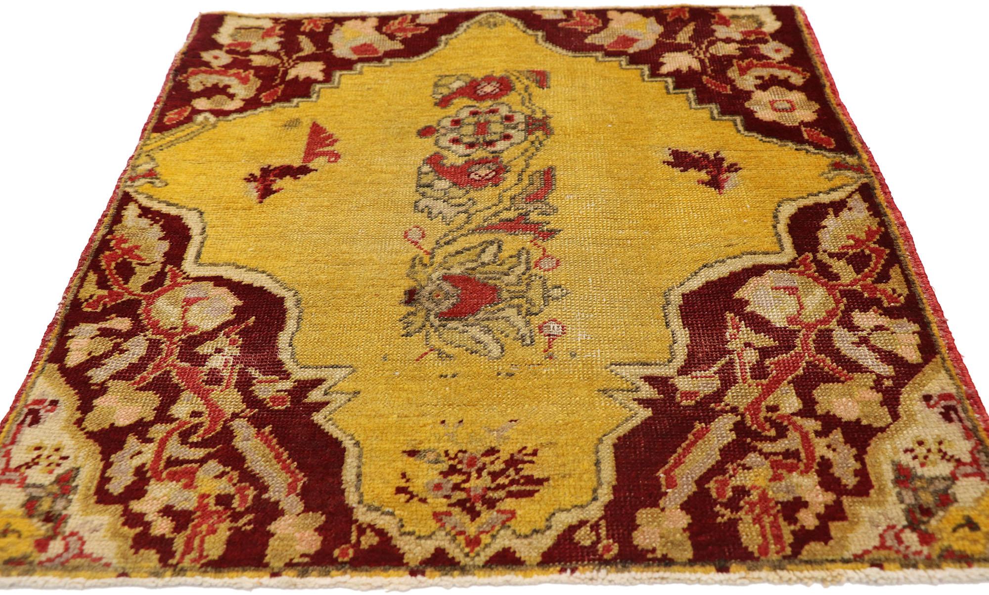 Alfombra turca vintage, el atractivo atemporal se une a la durabilidad con estilo en venta 1