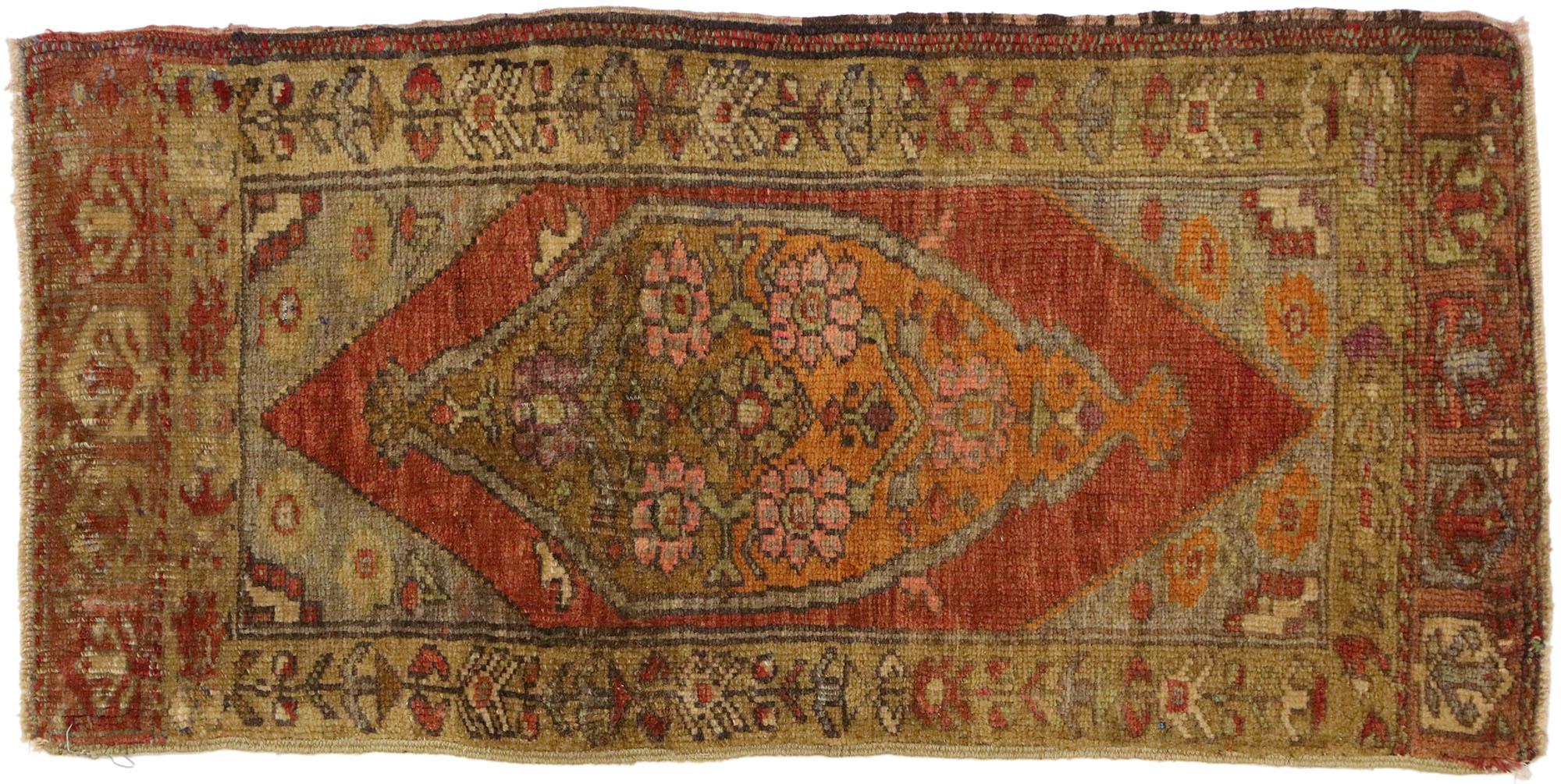 Alfombra turca vintage, el atractivo atemporal se une a la durabilidad con estilo en venta 1